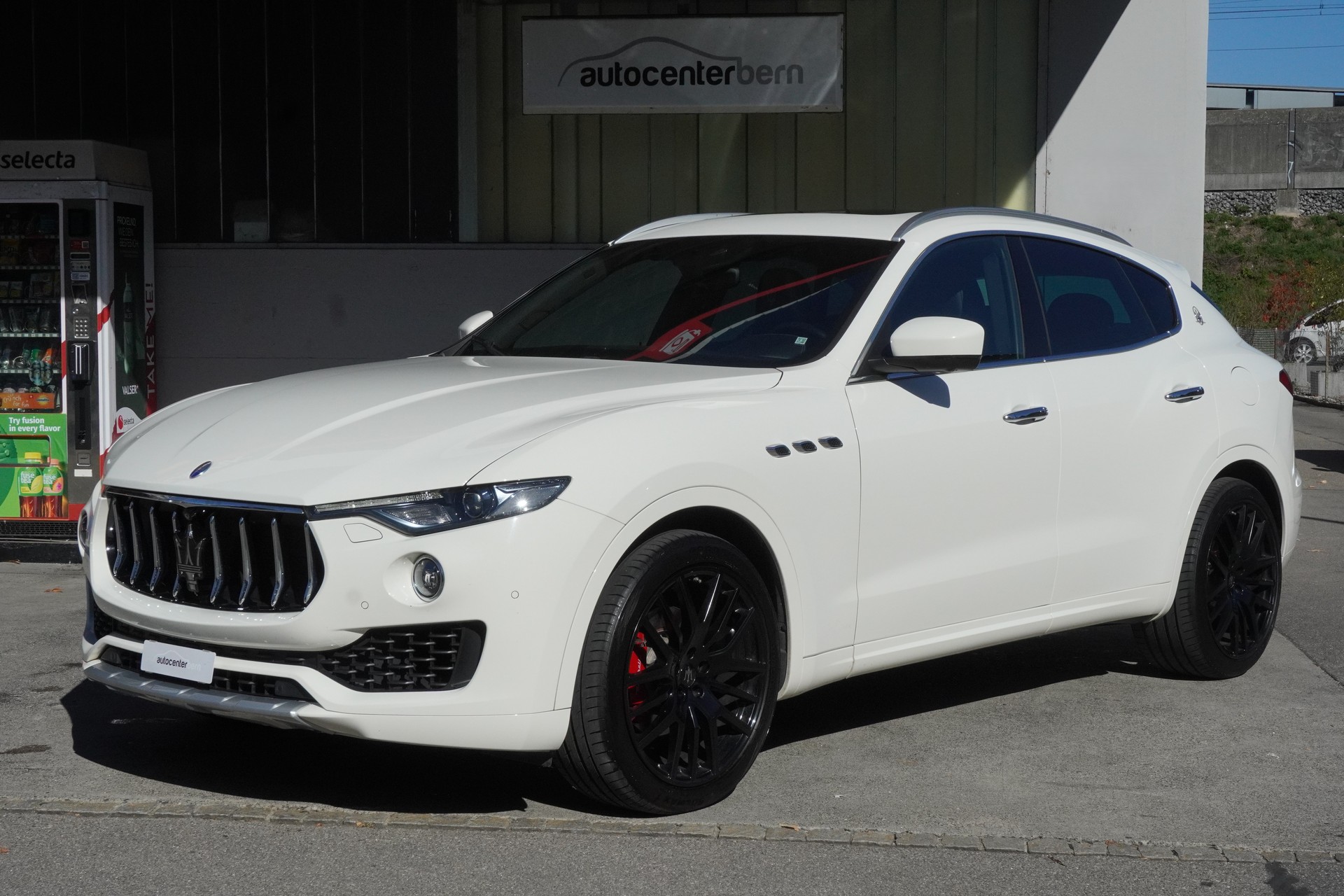 MASERATI Levante D 3.0 V6 GranSport Automatica-image-1