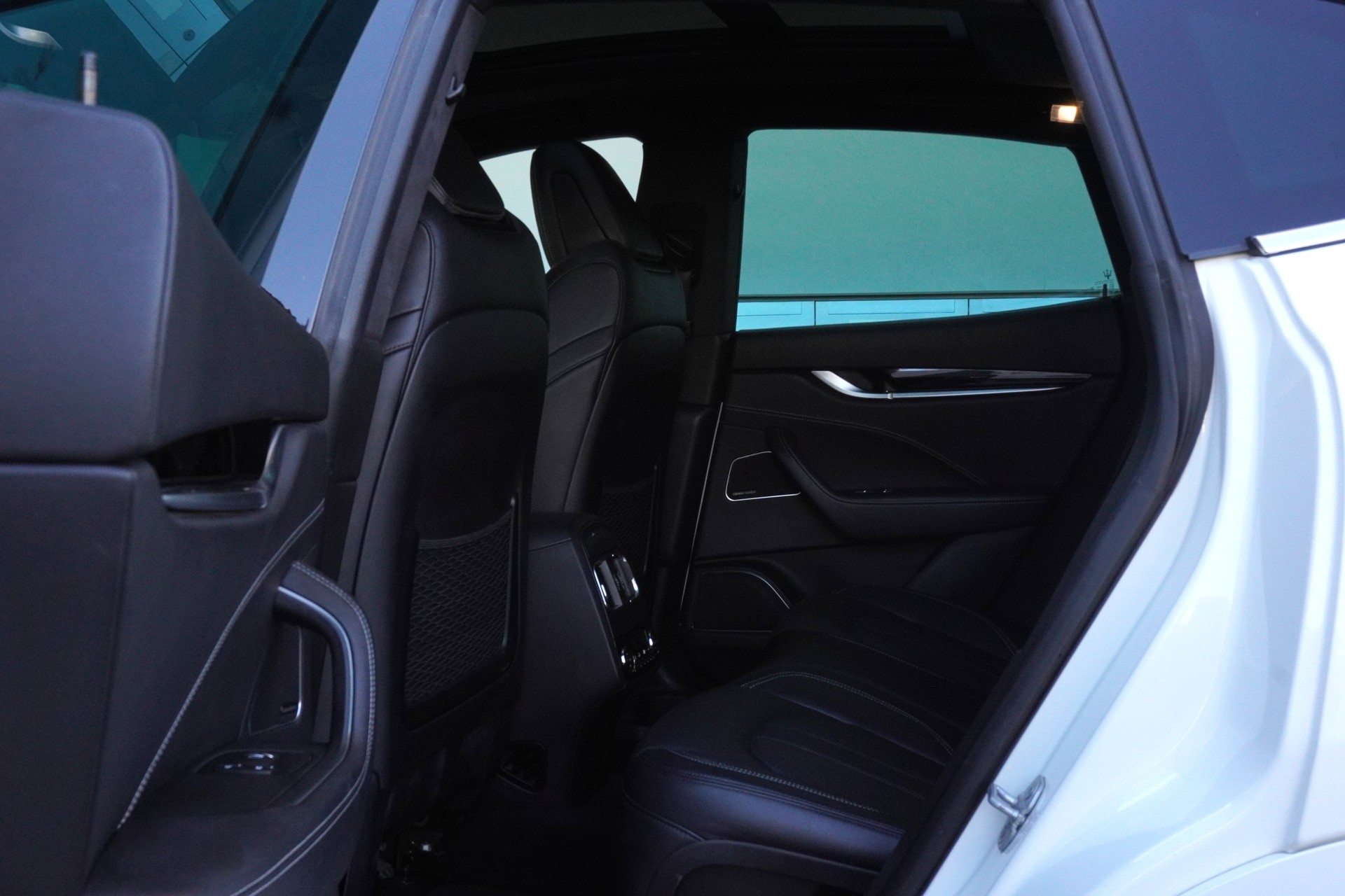 MASERATI Levante D 3.0 V6 GranSport Automatica-image-14