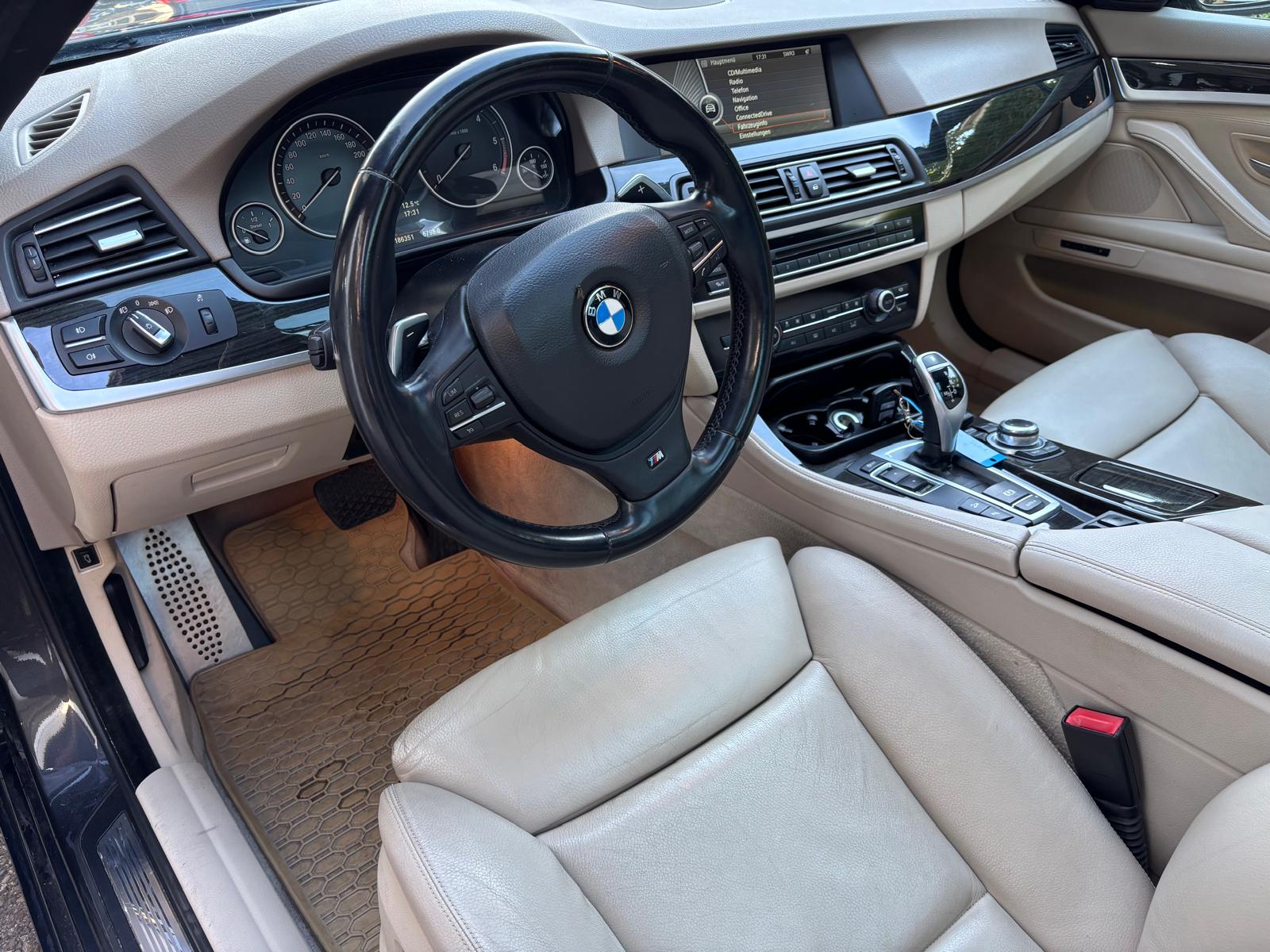 BMW 530d xDrive Touring Steptronic M-Paket-image-8