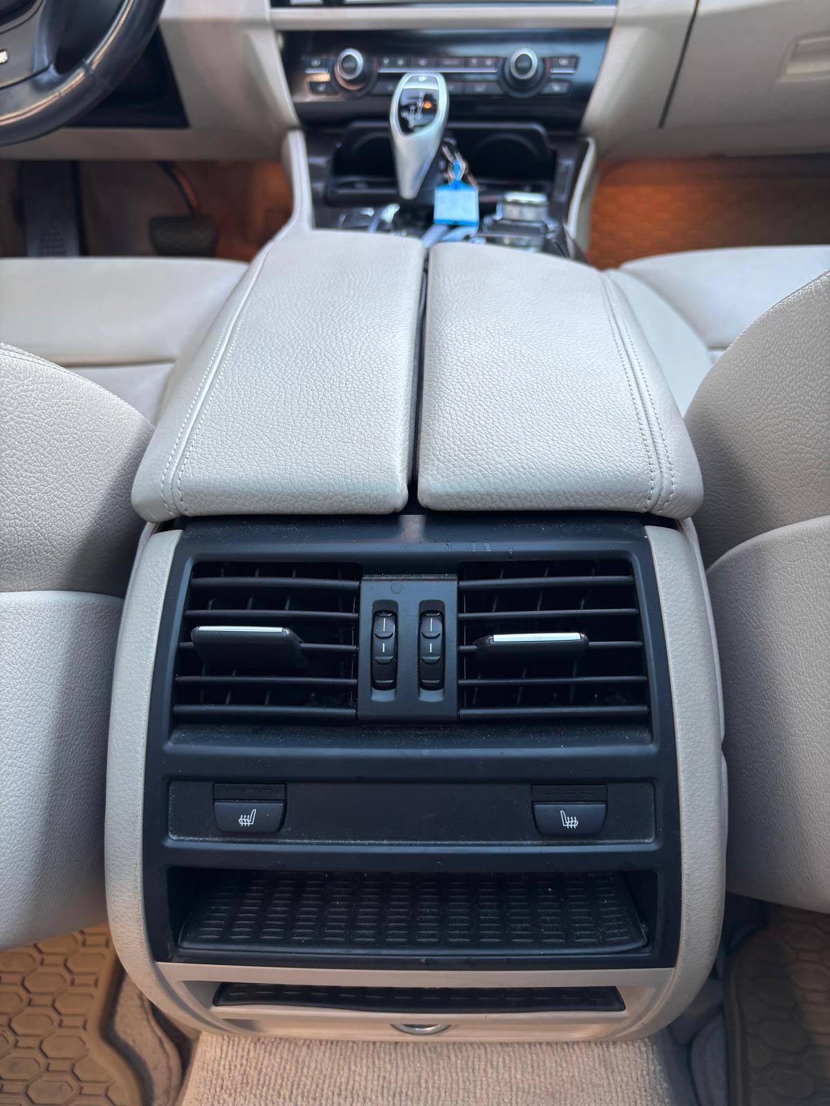 BMW 530d xDrive Touring Steptronic M-Paket-image-12