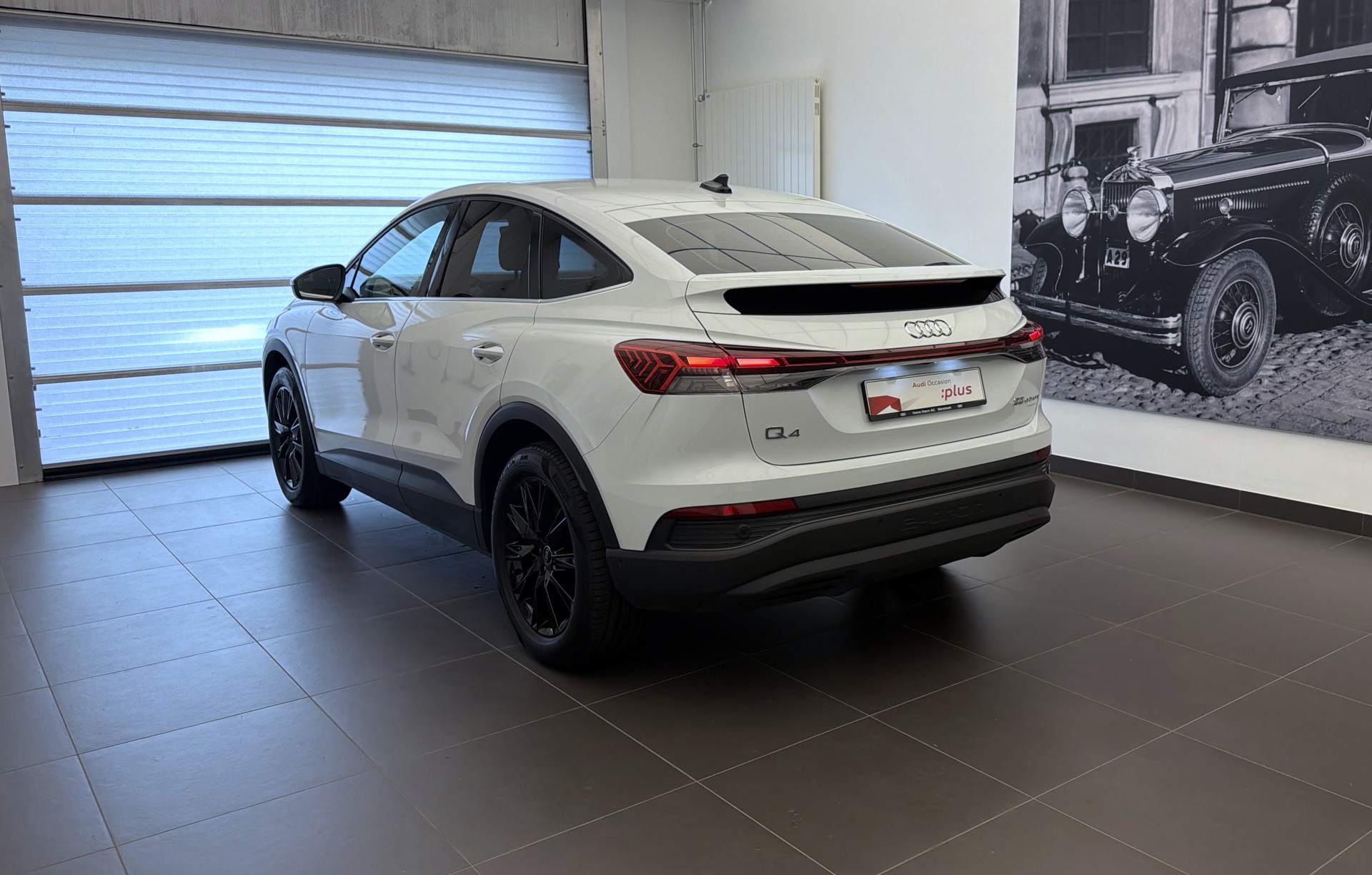 AUDI Q4 Sportback e-tron 35-image-21