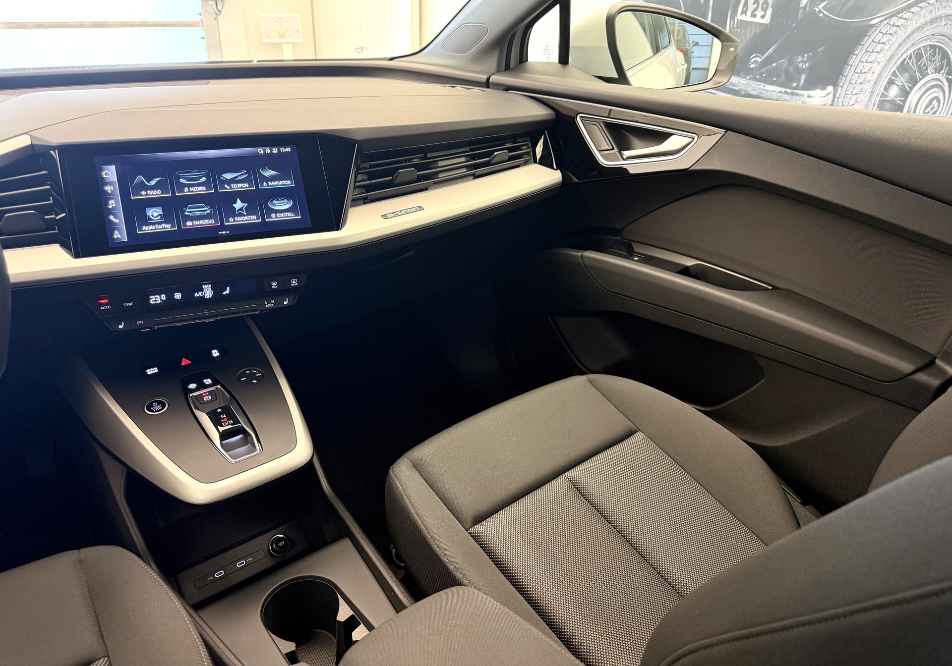 AUDI Q4 Sportback e-tron 35-image-16