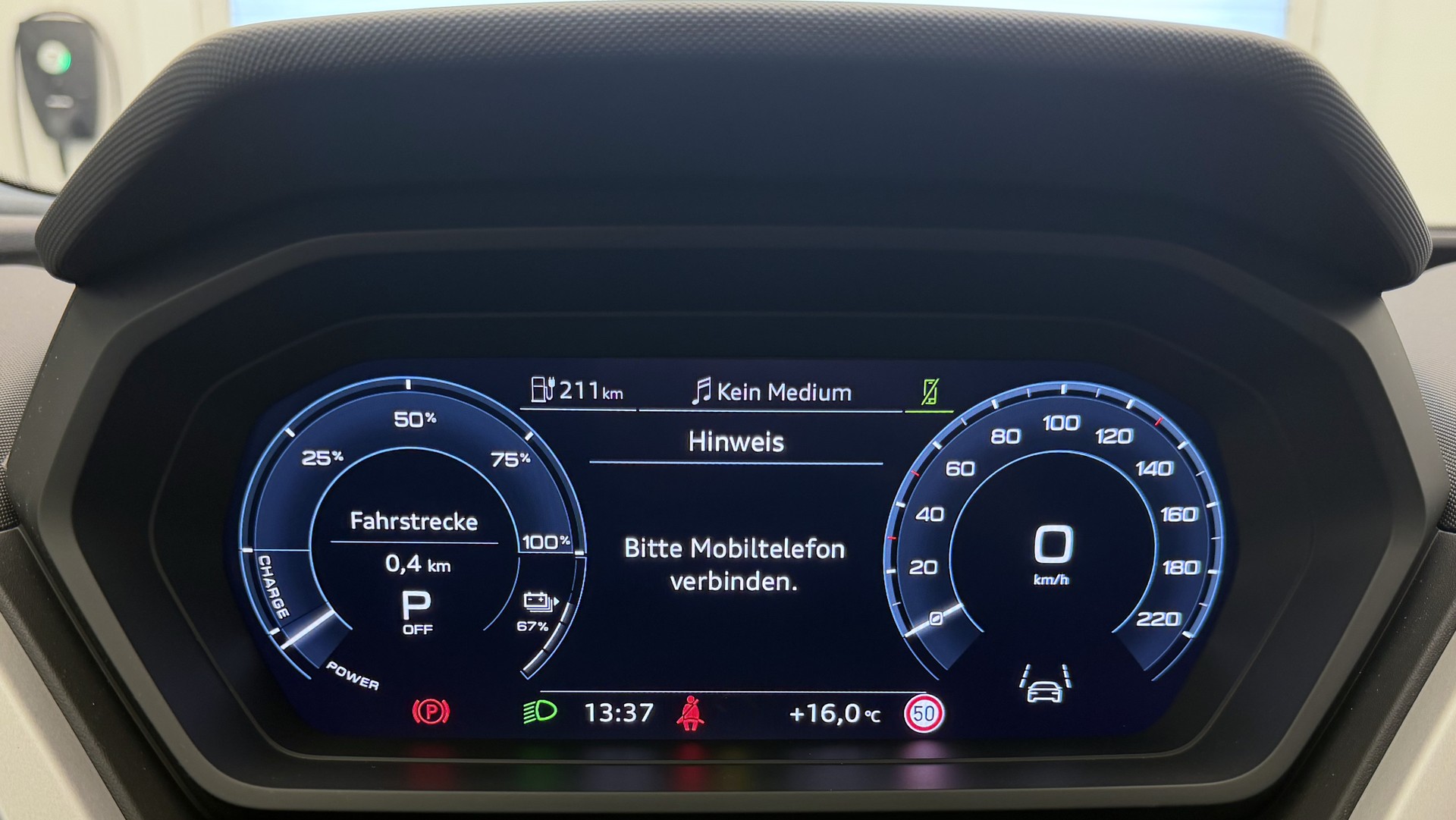 AUDI Q4 Sportback e-tron 35-image-9