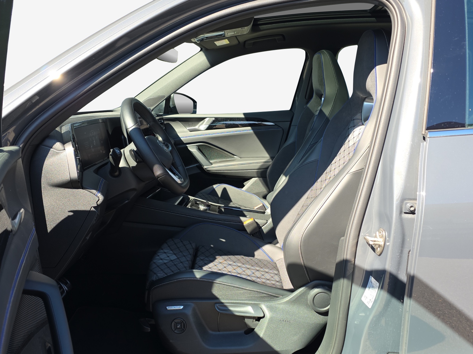 VW Tiguan 2.0 TSI DSG R-Line 4Motion-image-7