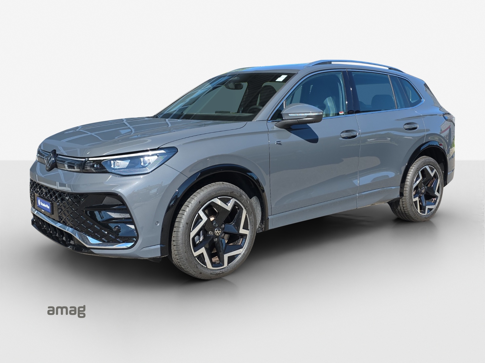 VW Tiguan 2.0 TSI DSG R-Line 4Motion-image-0