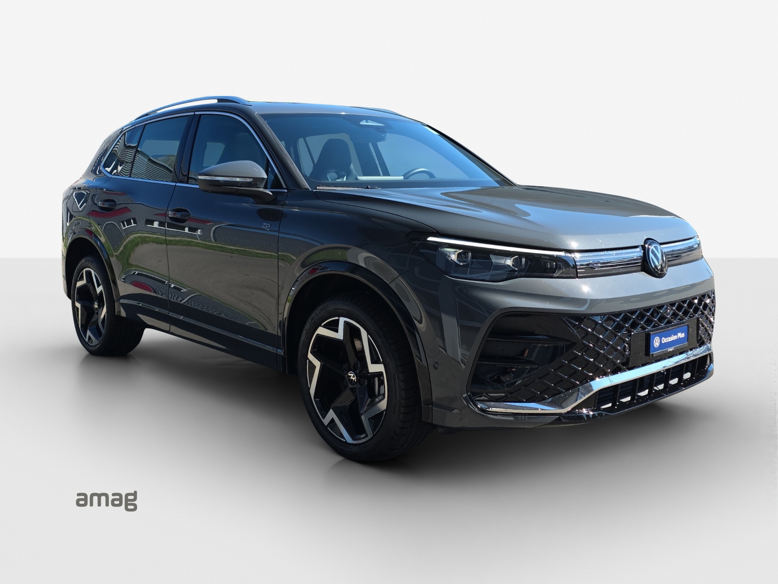 VW Tiguan 2.0 TSI DSG R-Line 4Motion-image-5