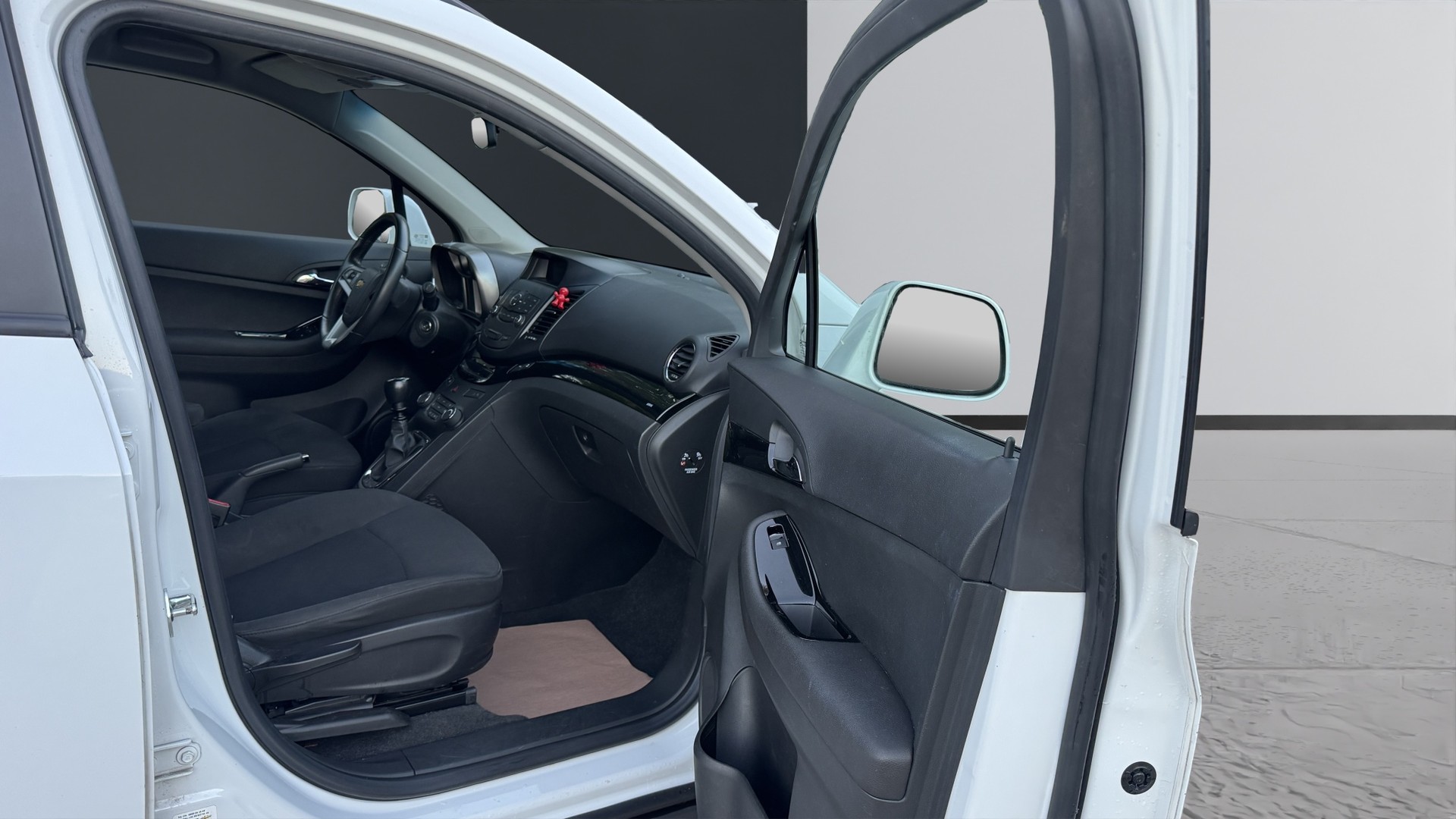 CHEVROLET Orlando 1.4 Turbo-image-14