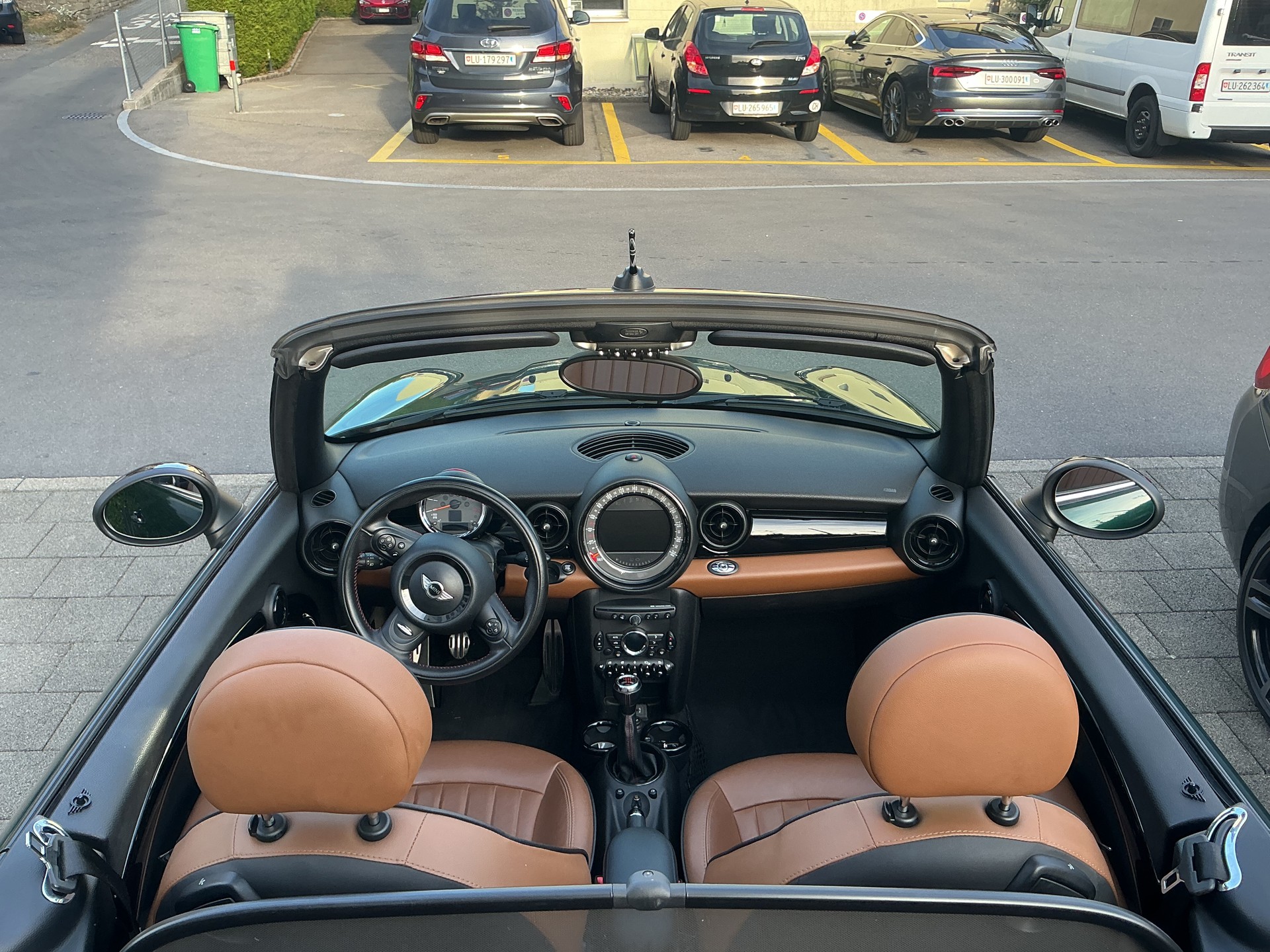 MINI 1.6i John Cooper Works-image-5