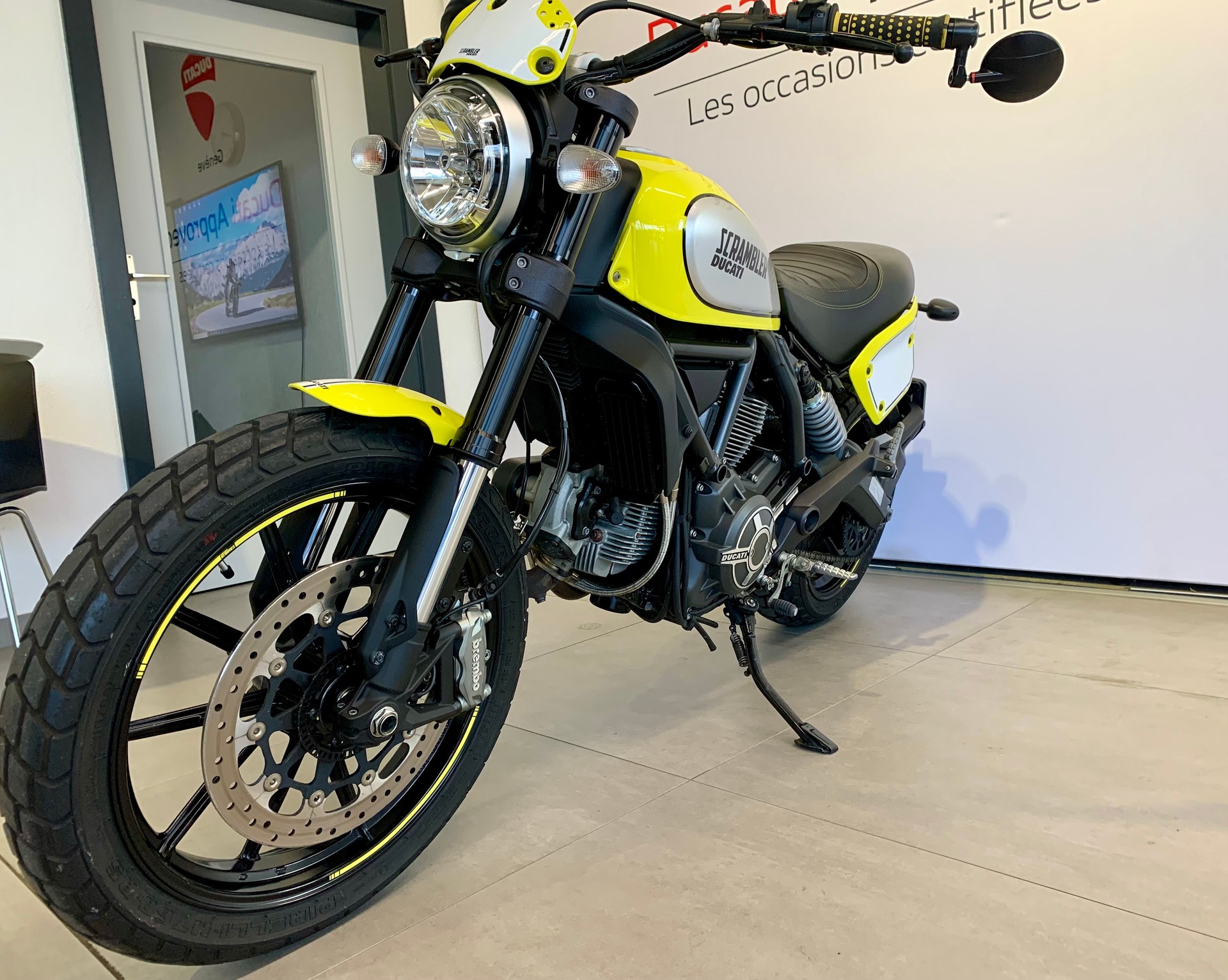 DUCATI Scrambler 800 Flat Track Pro-image-7