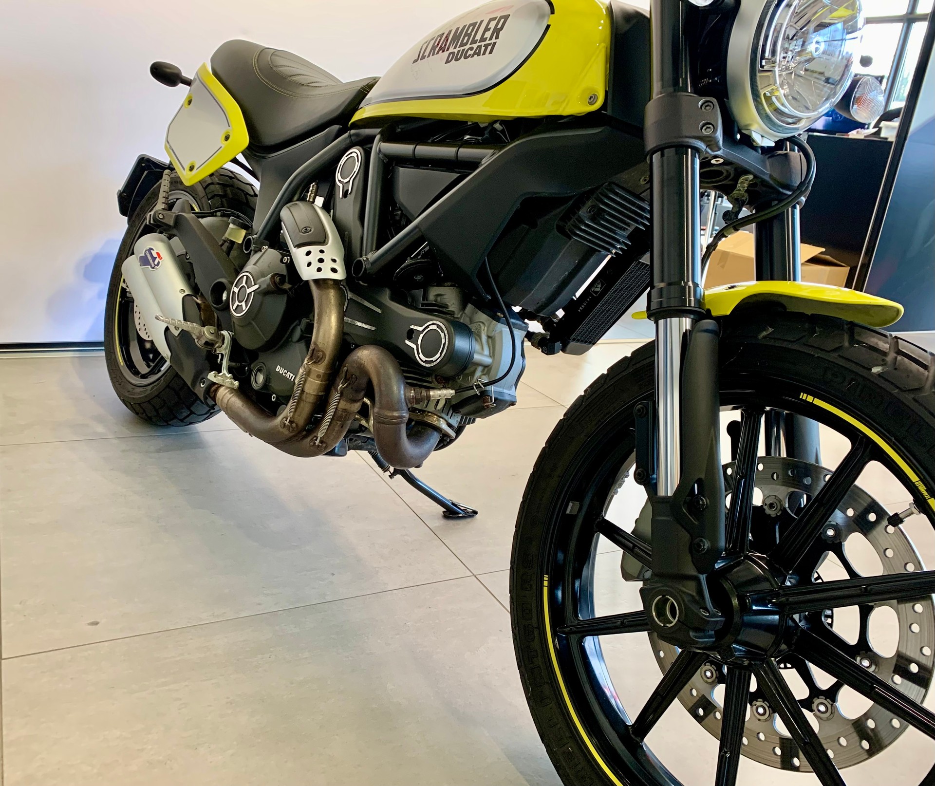 DUCATI Scrambler 800 Flat Track Pro-image-6