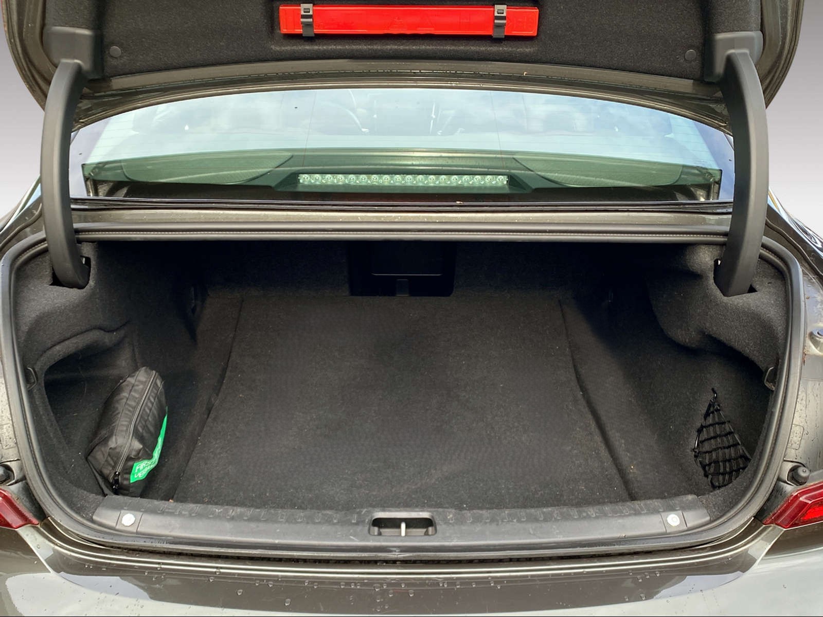 VOLVO S90 2.0 D5 Inscription AWD-image-14