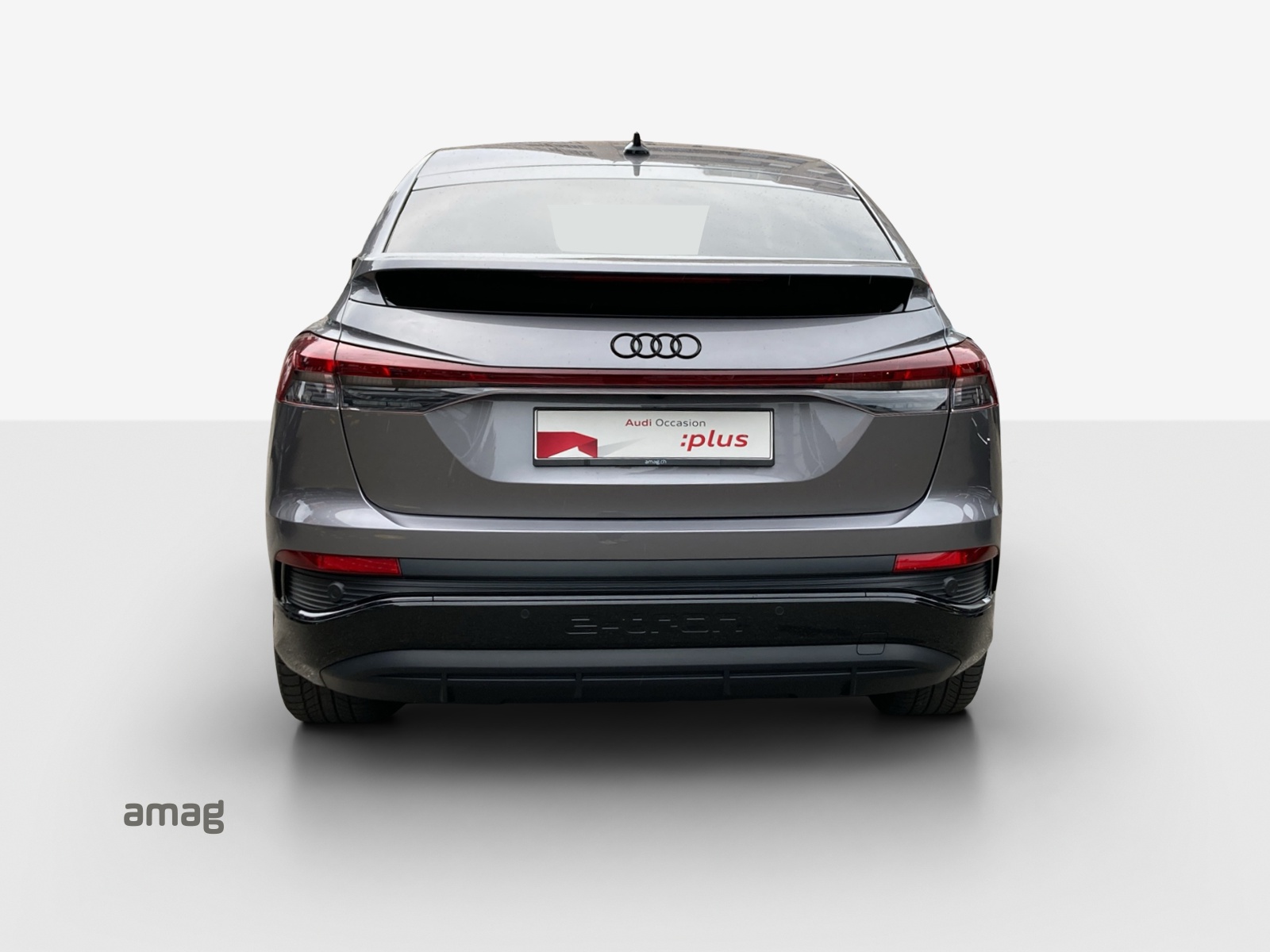 AUDI Q4 Sportback e-tron 50 quattro-image-3