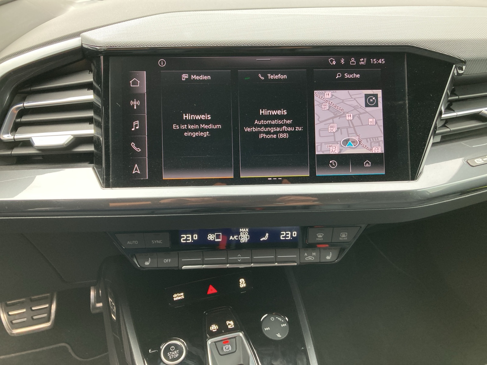 AUDI Q4 Sportback e-tron 50 quattro-image-10