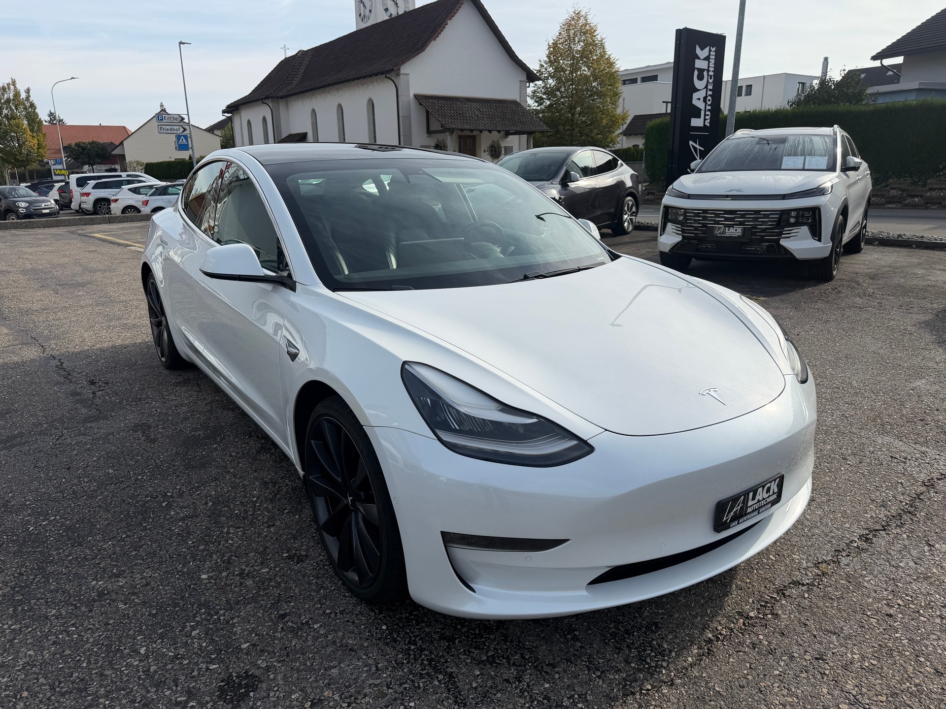 TESLA Model 3 Performance Dual Motor AWD-image-4