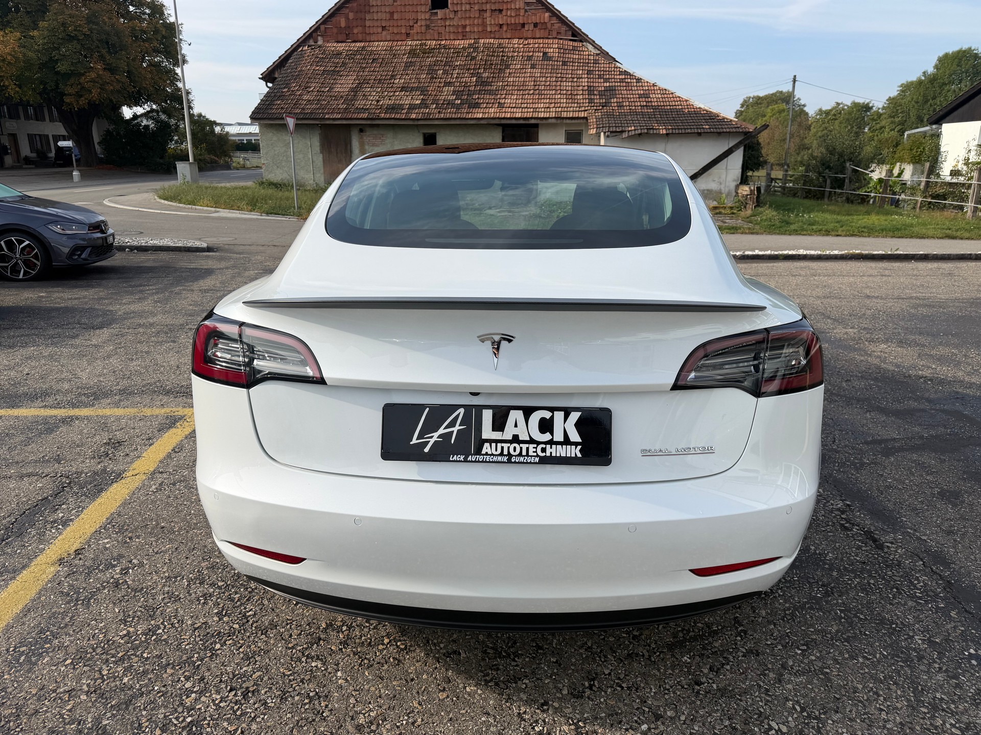 TESLA Model 3 Performance Dual Motor AWD-image-7