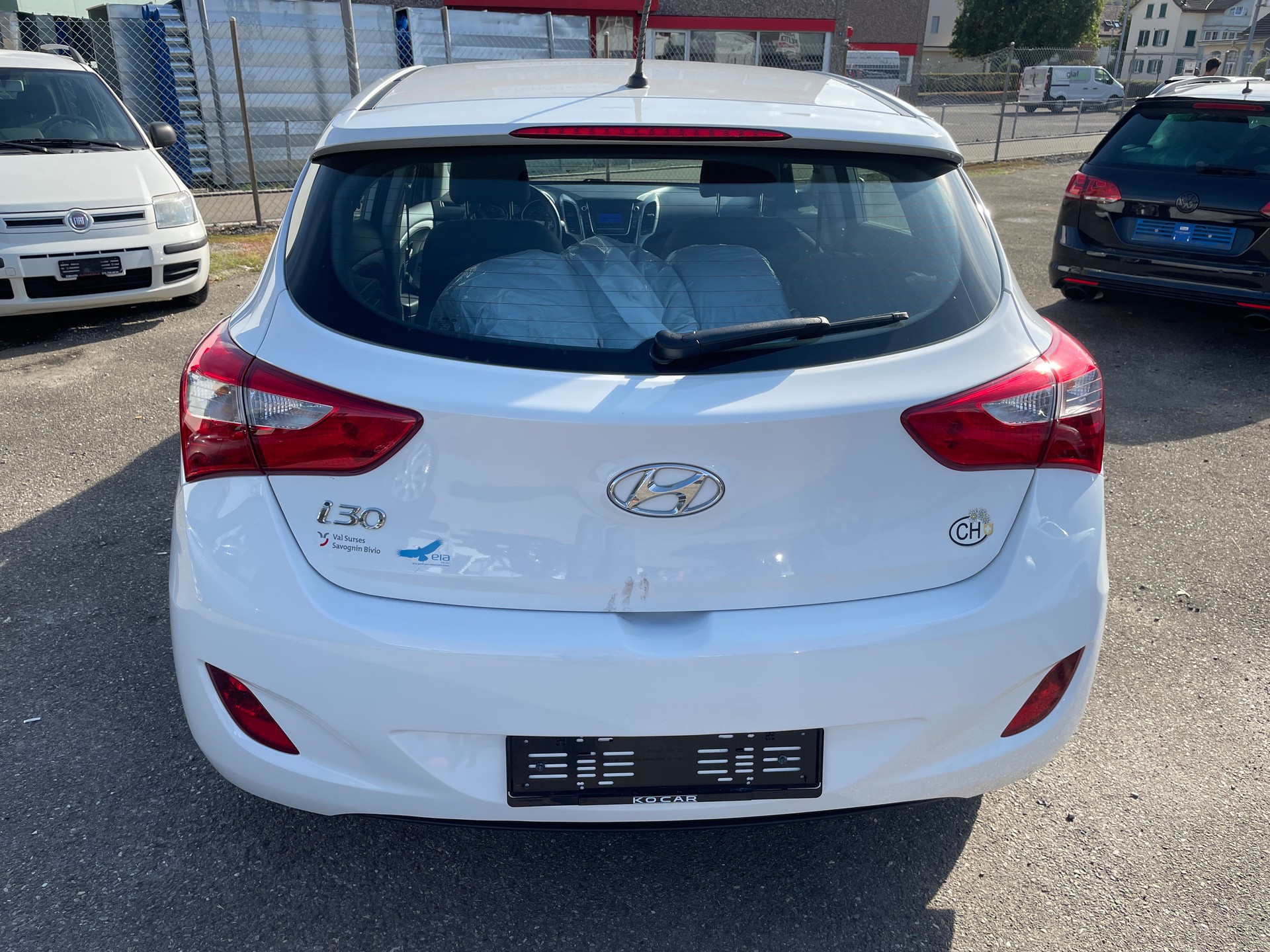 HYUNDAI i30-image-5