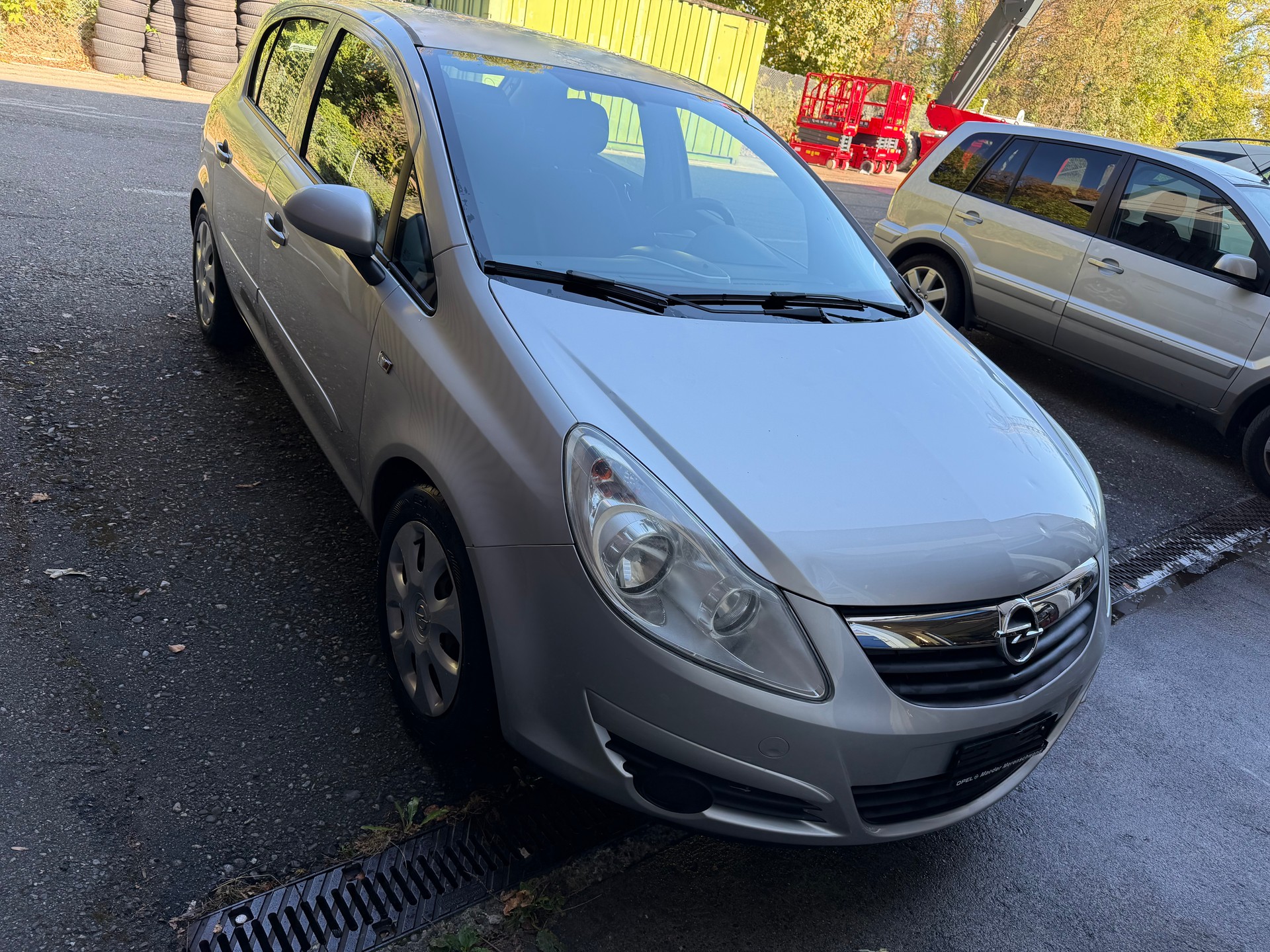 OPEL Corsa 1.4 TP Enjoy-image-1