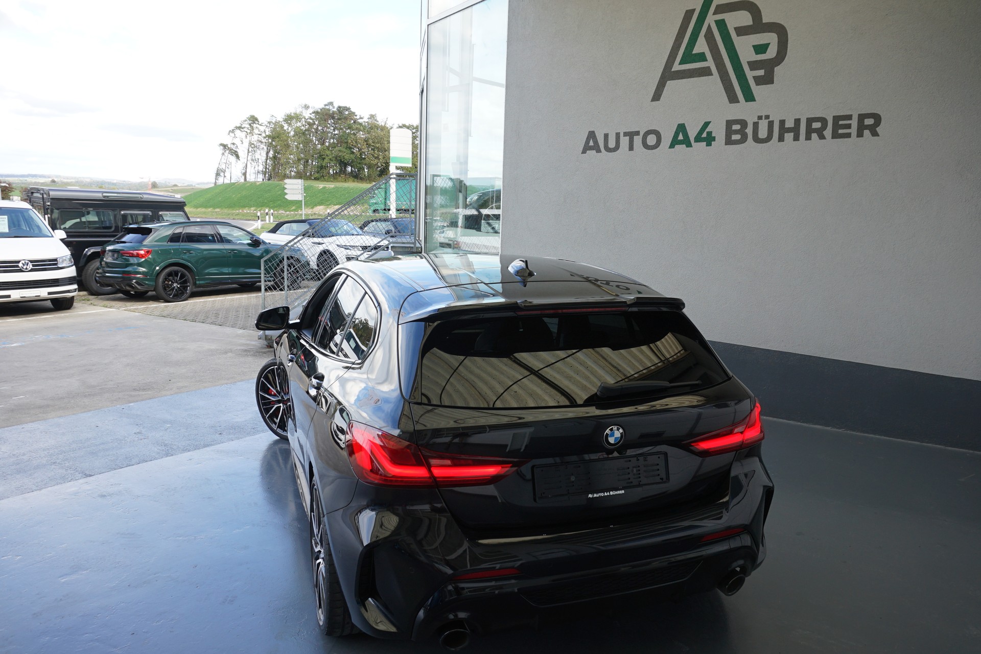 BMW M135i xDrive 306PS "sehr gepflegt"-image-6