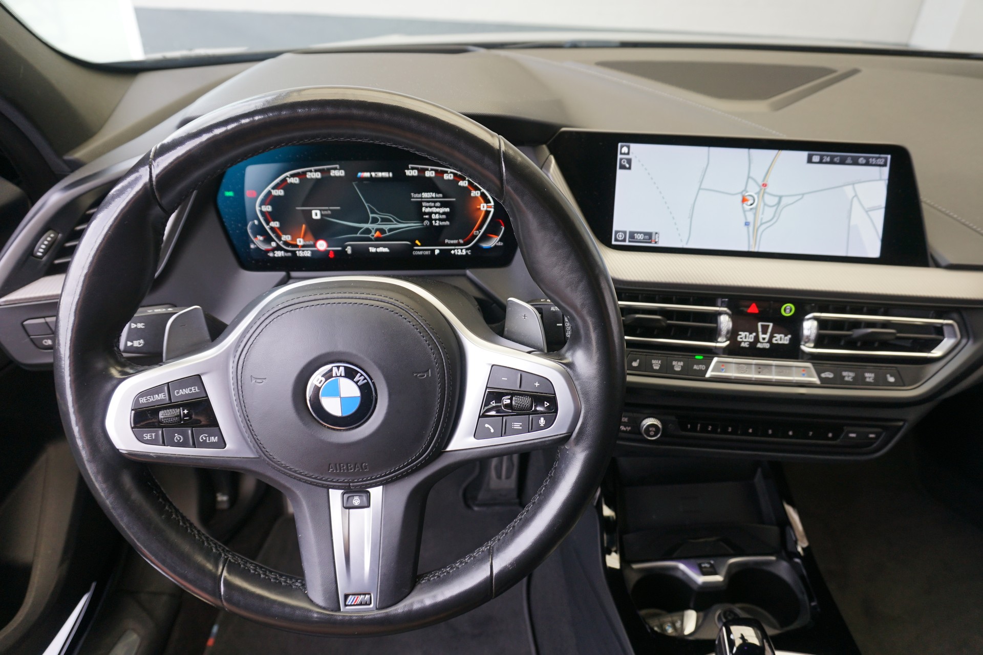 BMW M135i xDrive 306PS "sehr gepflegt"-image-13