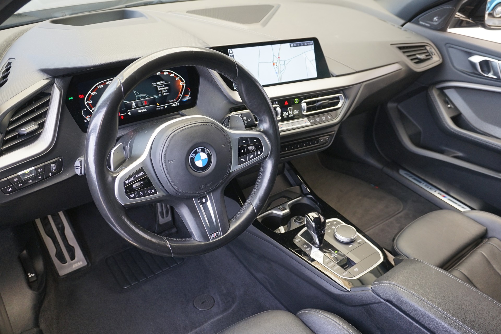 BMW M135i xDrive 306PS "sehr gepflegt"-image-15