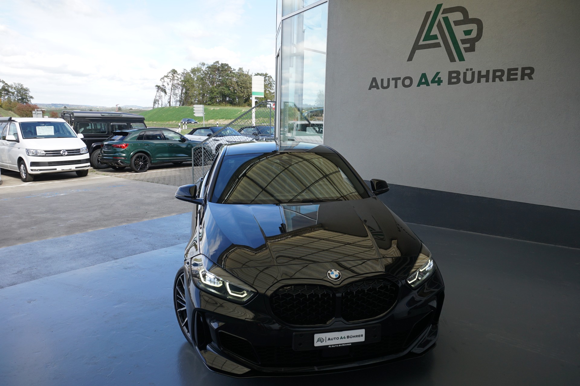 BMW M135i xDrive 306PS "sehr gepflegt"-image-2