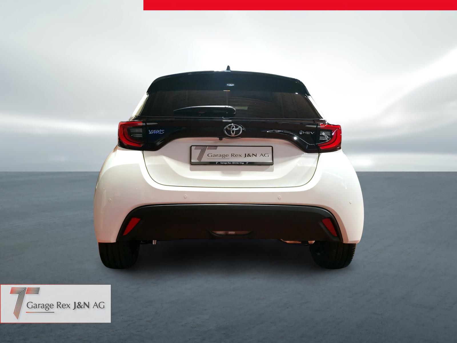 TOYOTA Yaris 1.5 VVT-i HSD Trend-image-3