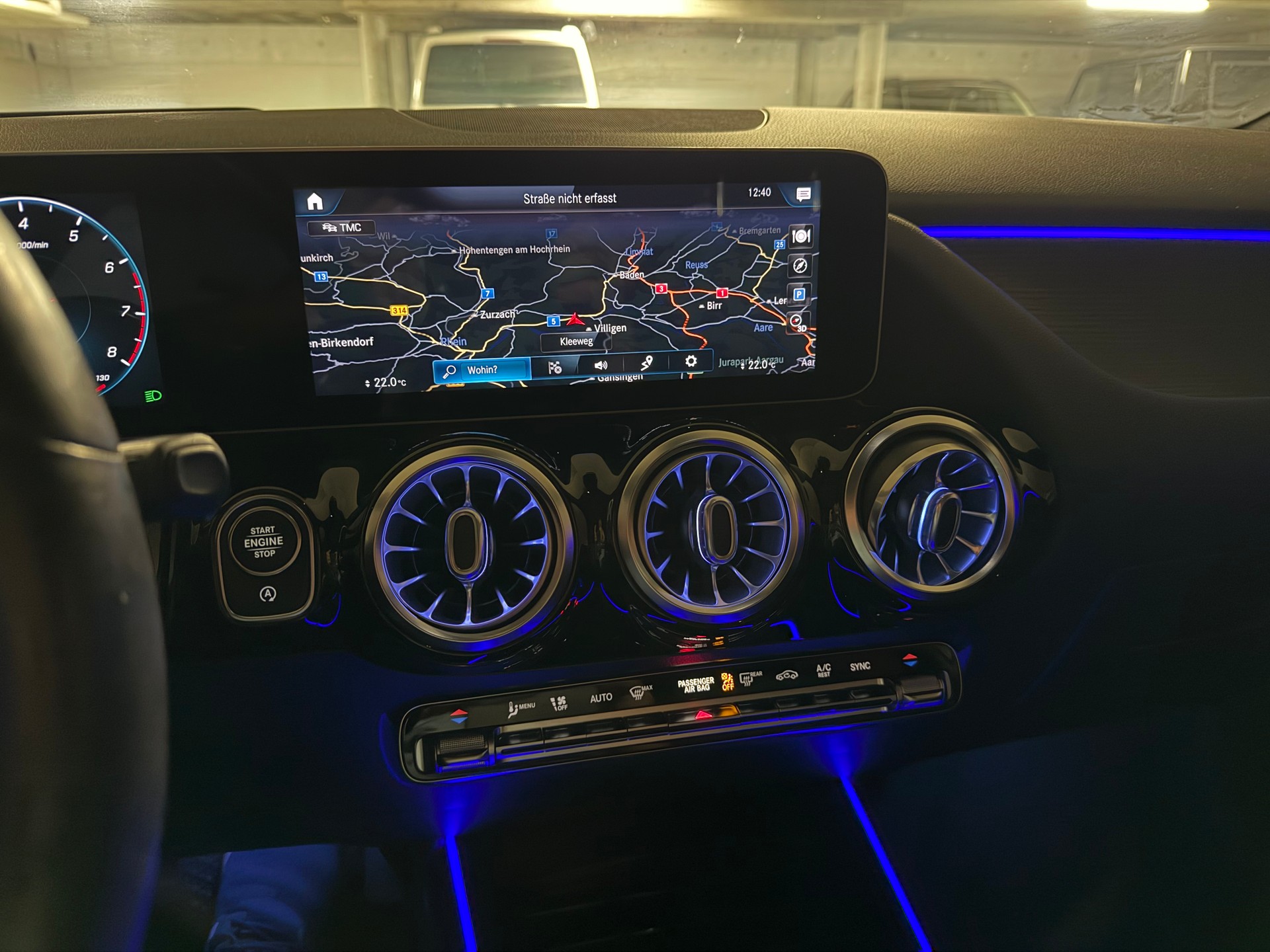 MERCEDES-BENZ GLA 250 4Matic Progressive 8G-DCT - CH Fahrzeug Gratis Service bis 100`000 Kilometer-image-13