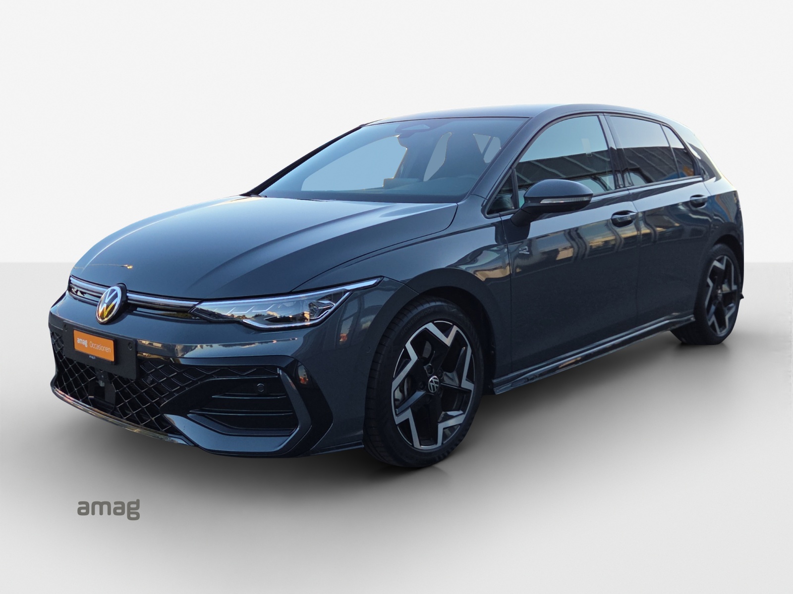 VW Golf 2.0 TSI R-Line DSG 4 Motion-image-0
