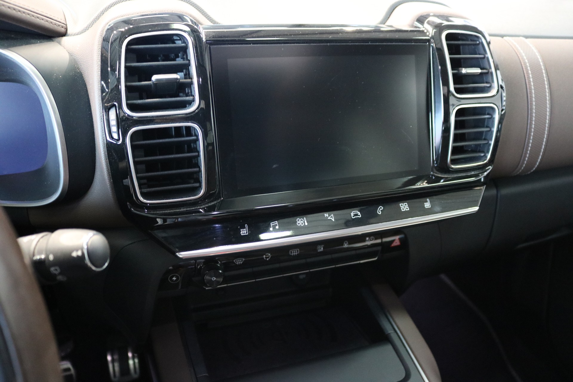 CITROEN C5 Aircross 1.6 PHEV Shine-image-45