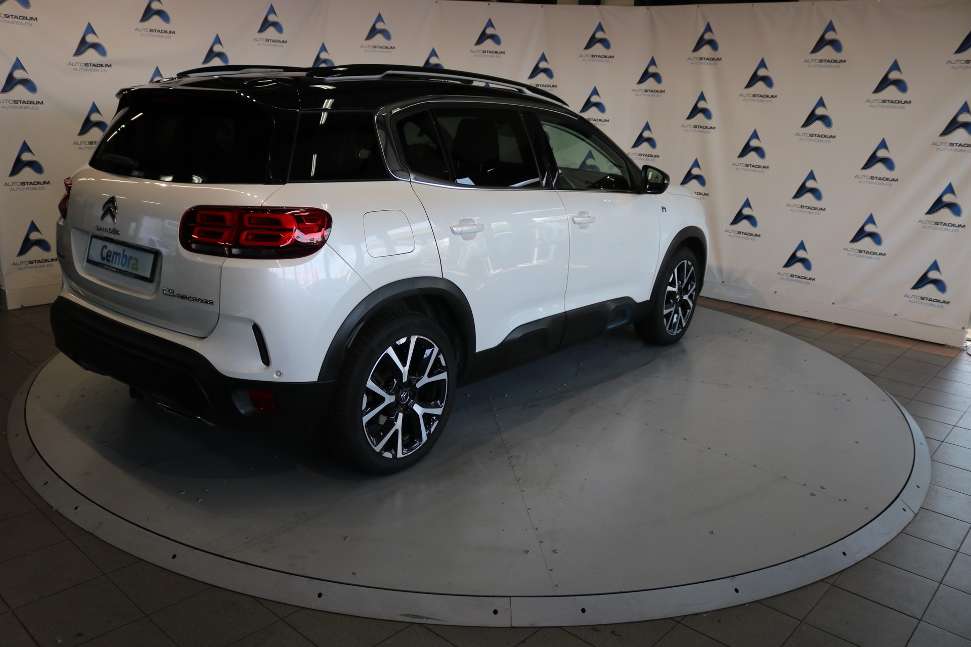 CITROEN C5 Aircross 1.6 PHEV Shine-image-21