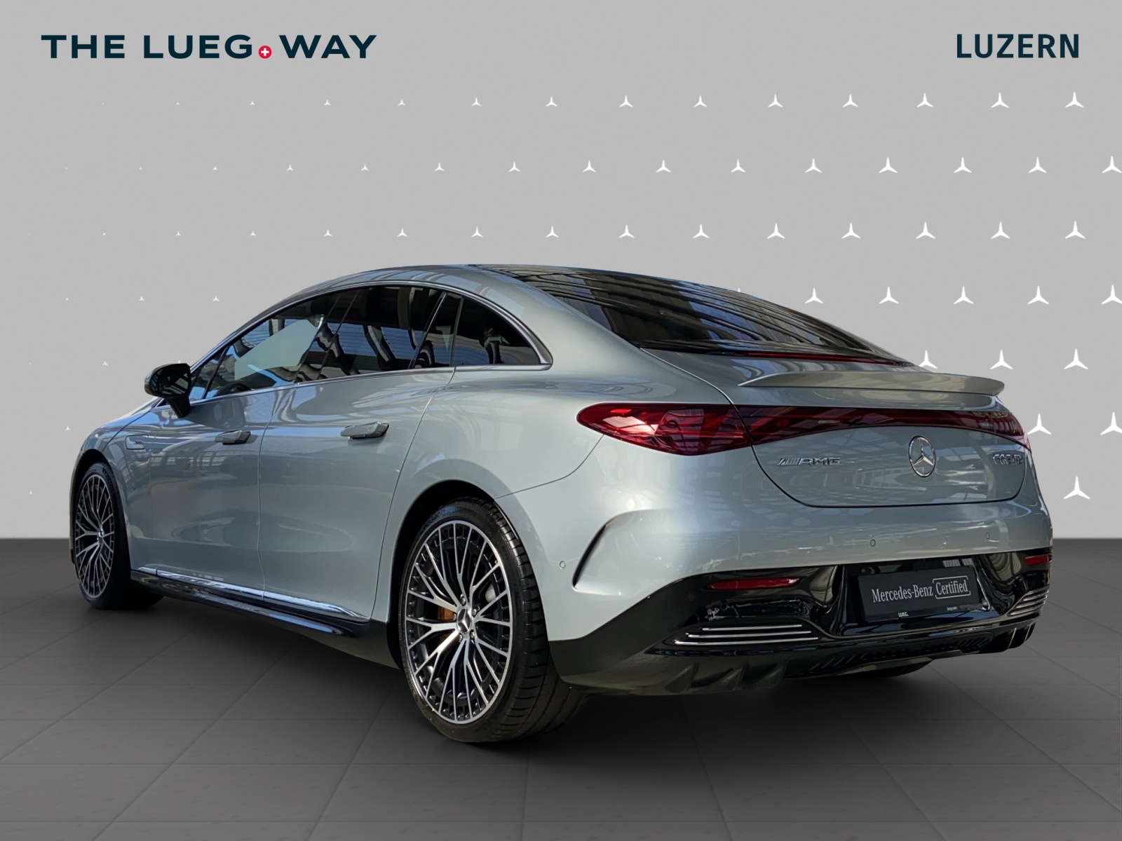 MERCEDES-BENZ EQE 43 4 Matic-image-4
