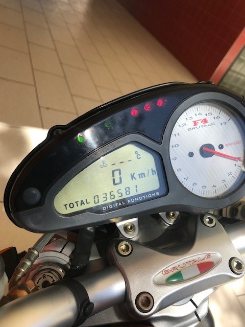 MV AGUSTA Brutale 750 S-image-4