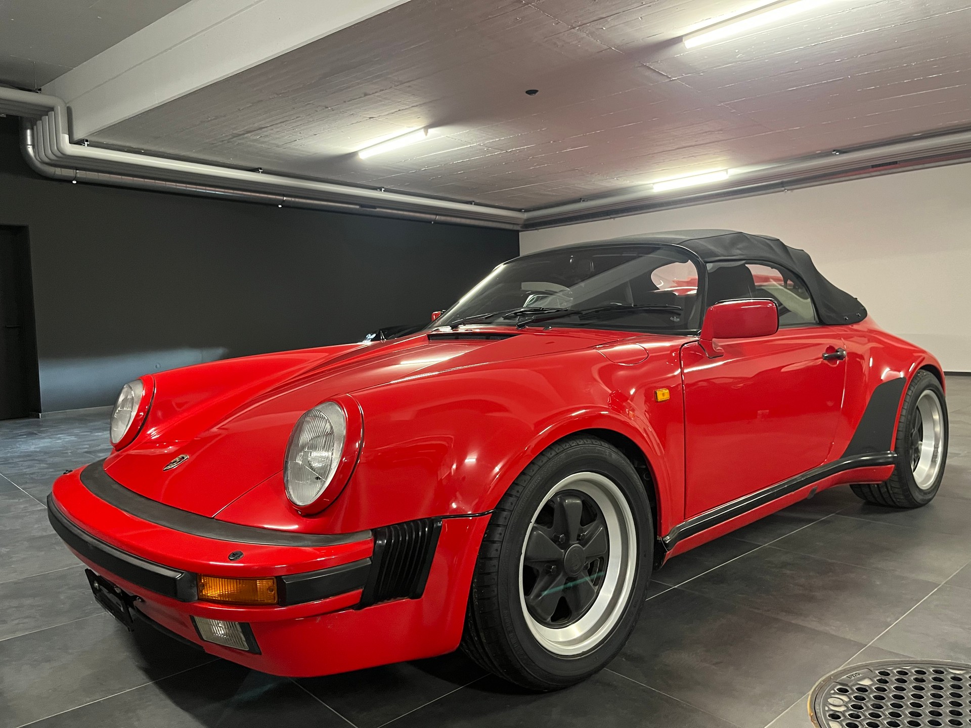 PORSCHE 911 Carrera Speedster-showroom-element-1