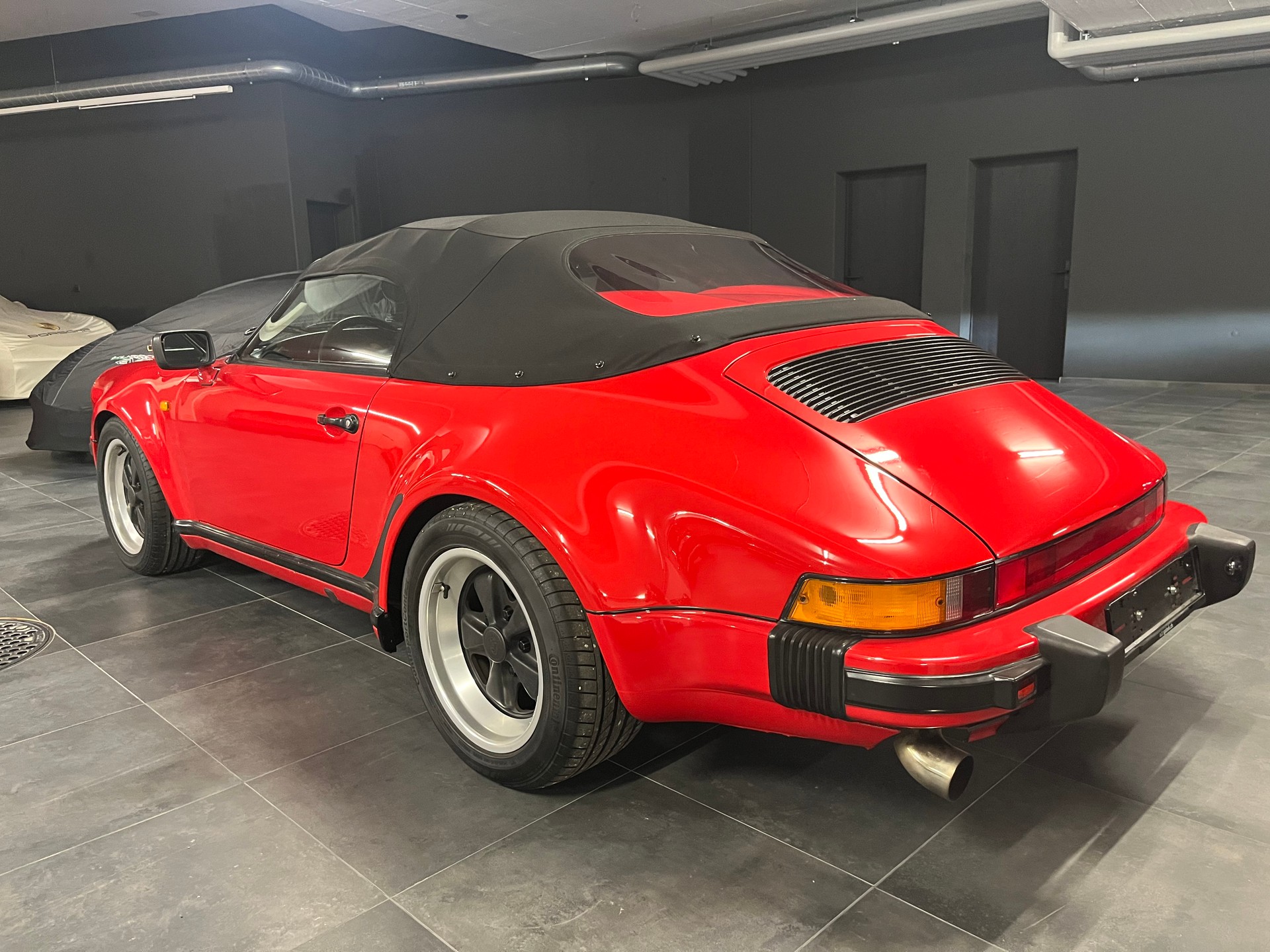 PORSCHE 911 Carrera Speedster-showroom-element-3