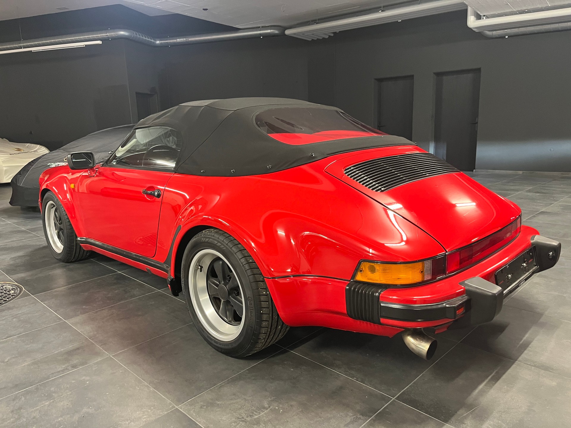 PORSCHE 911 Carrera Speedster-showroom-element-2