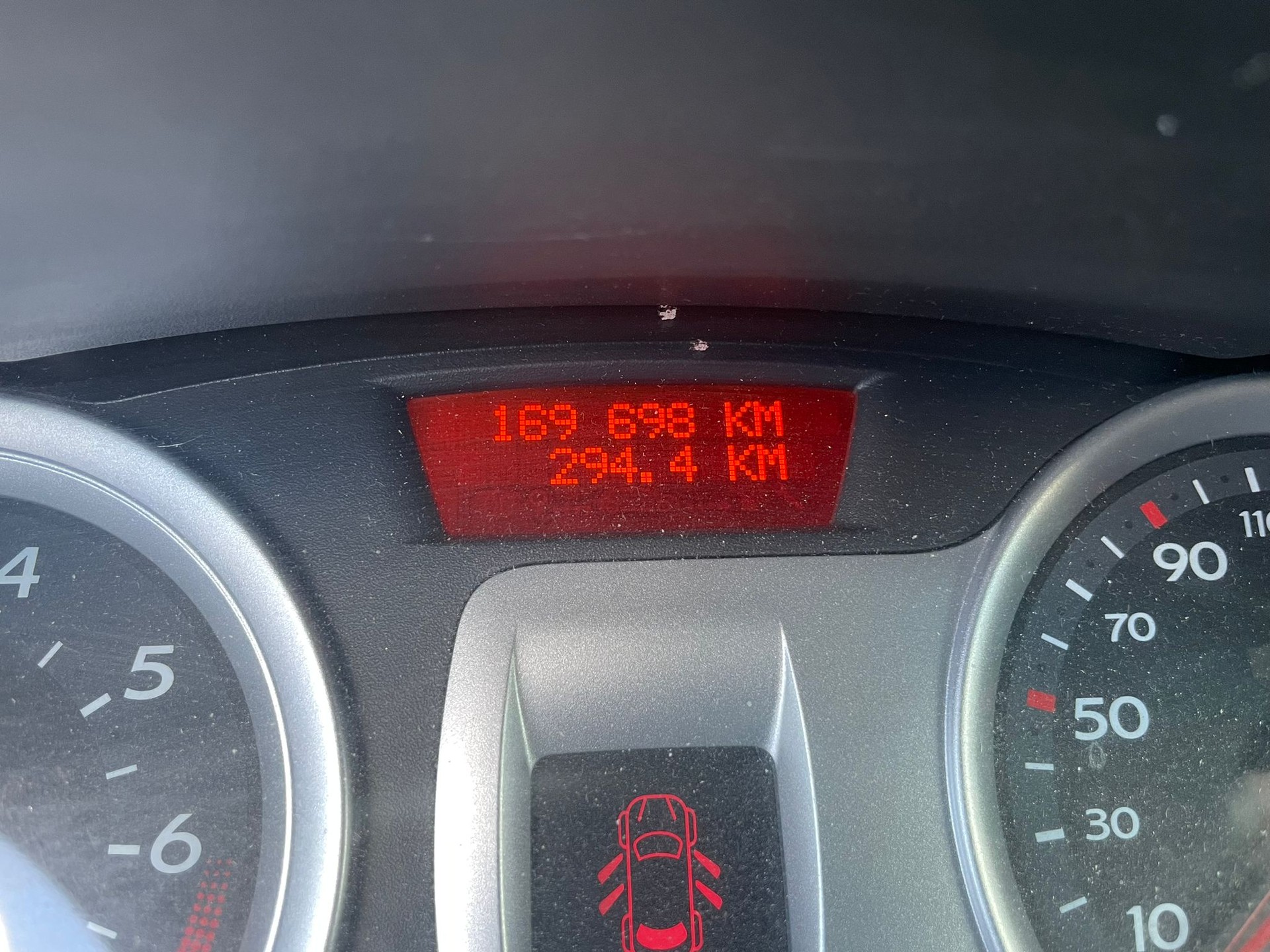 RENAULT Clio Grandtour 1.2 16V Turbo Dynamique-image-5