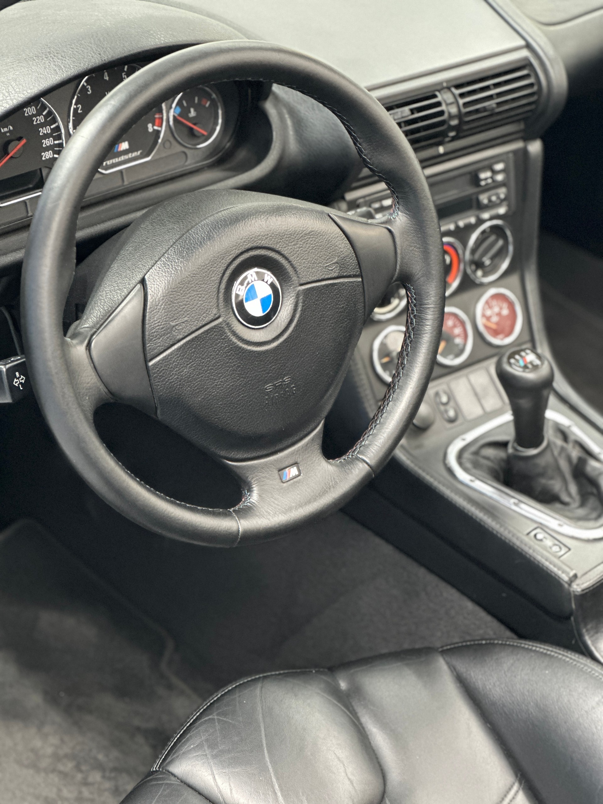 BMW M Roadster-image-8