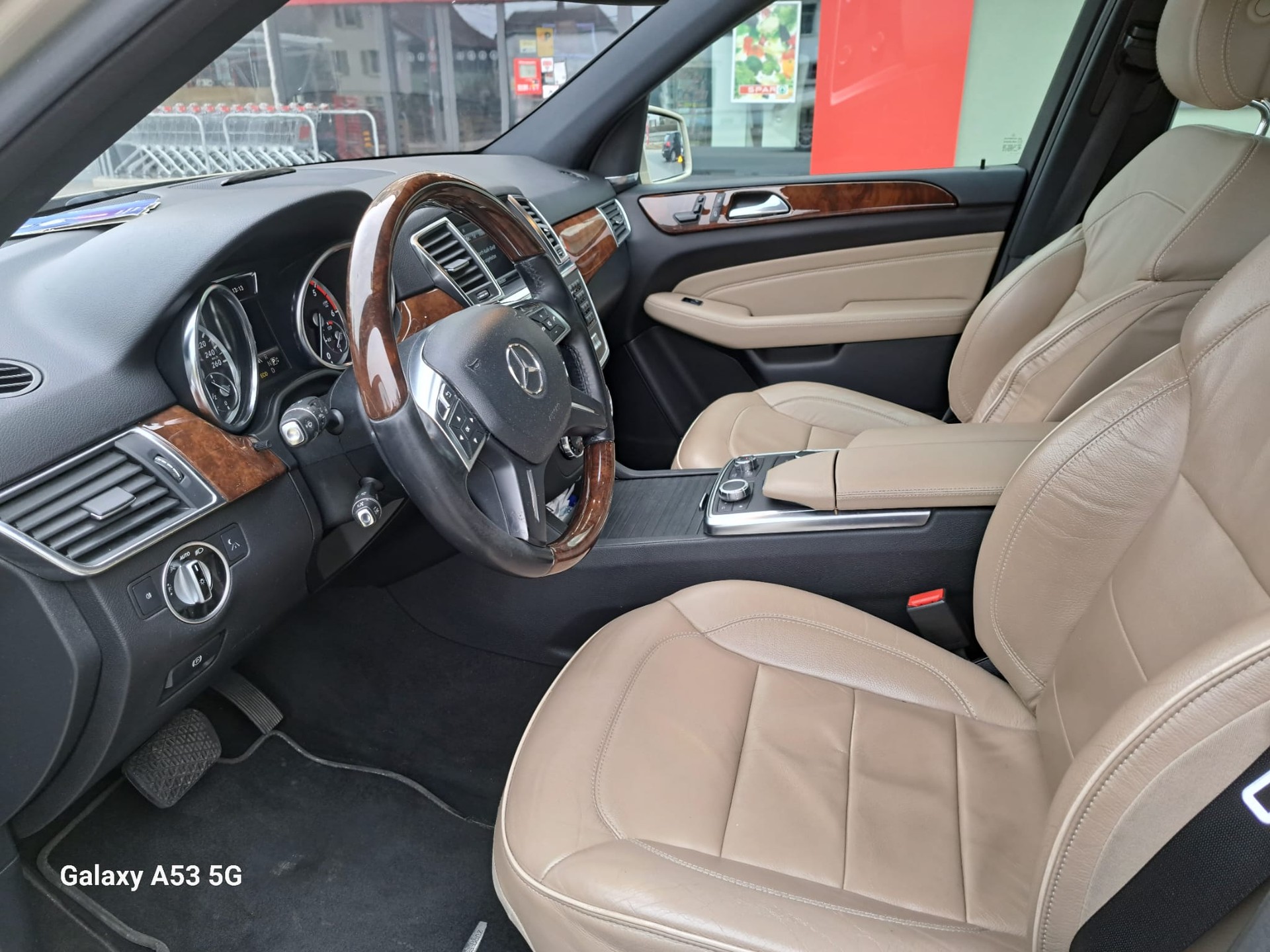 MERCEDES-BENZ ML 350 BlueTEC 4Matic 7G-Tronic-image-14