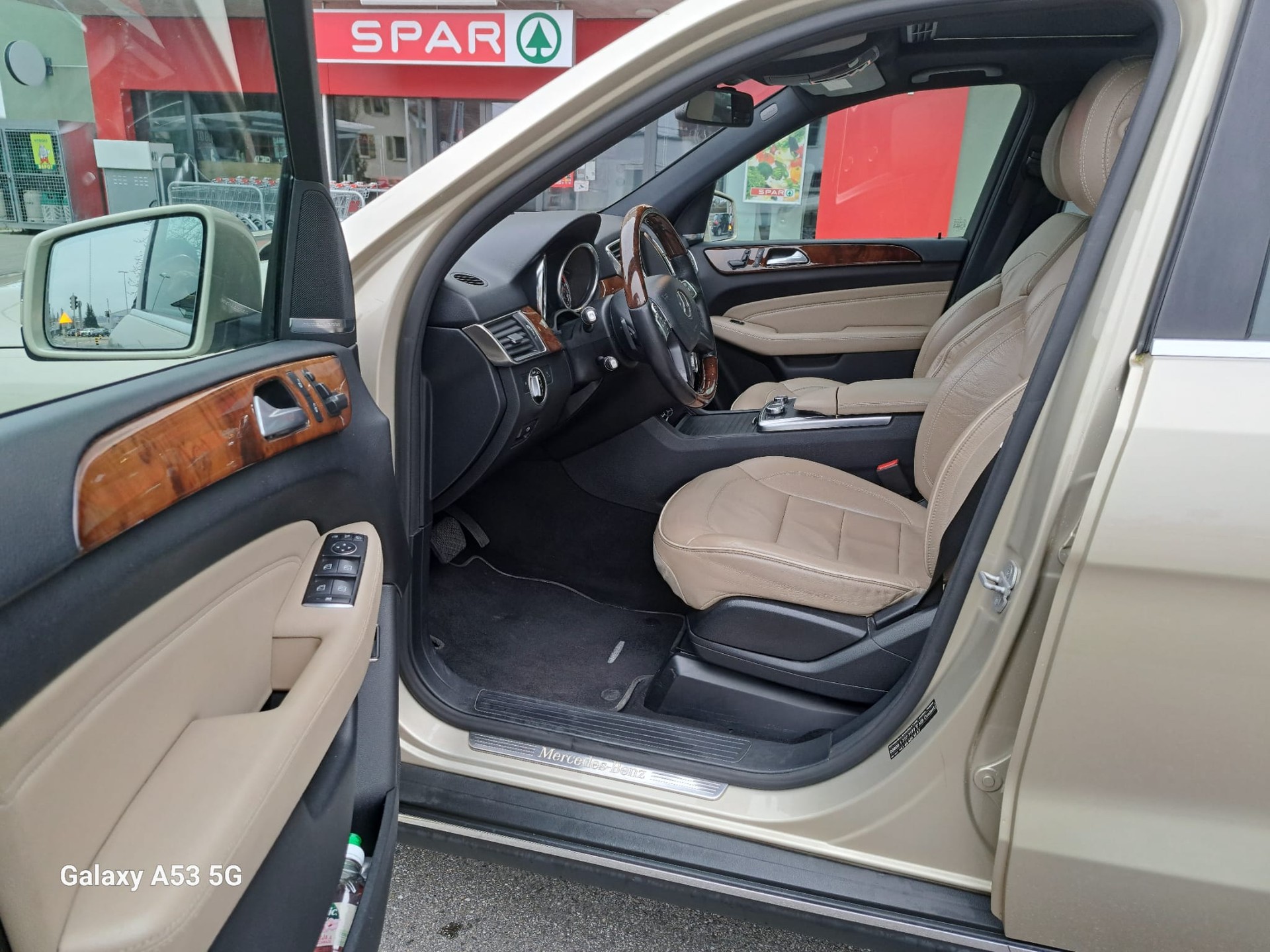 MERCEDES-BENZ ML 350 BlueTEC 4Matic 7G-Tronic-image-11