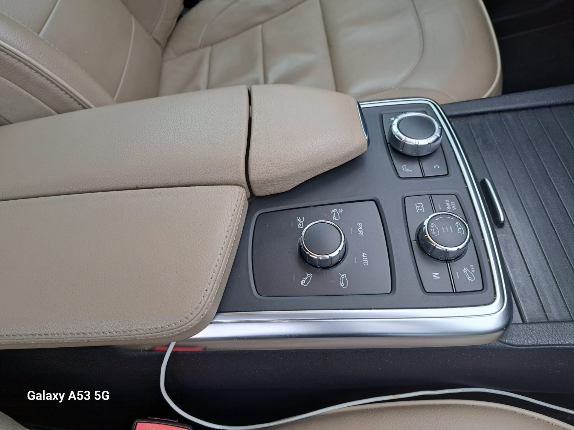 MERCEDES-BENZ ML 350 BlueTEC 4Matic 7G-Tronic-image-3