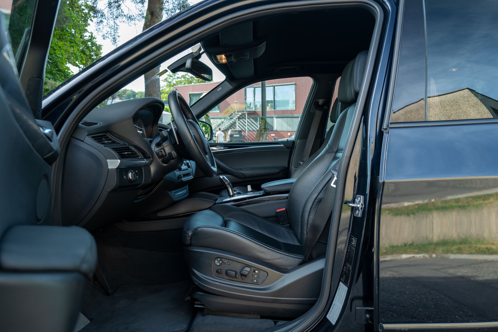 BMW X5 xDrive M Steptronic-image-10