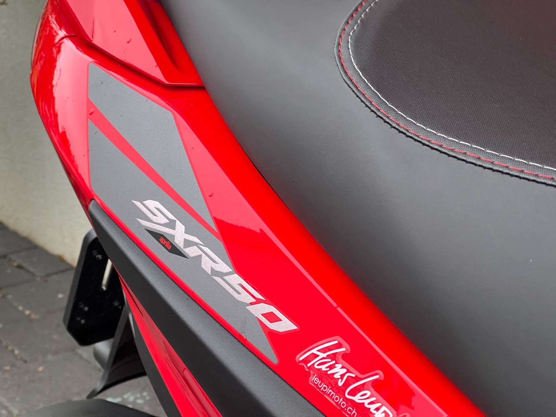 APRILIA SXR 50 (45kM/h)-showroom-element-3