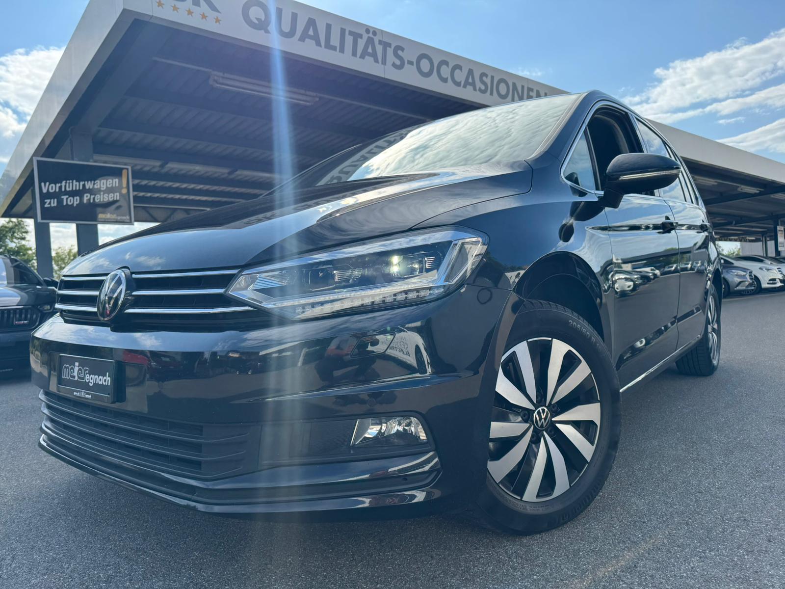 VW Touran 2.0 TDI BlueMotion Technology Comfortline DSG-image-0