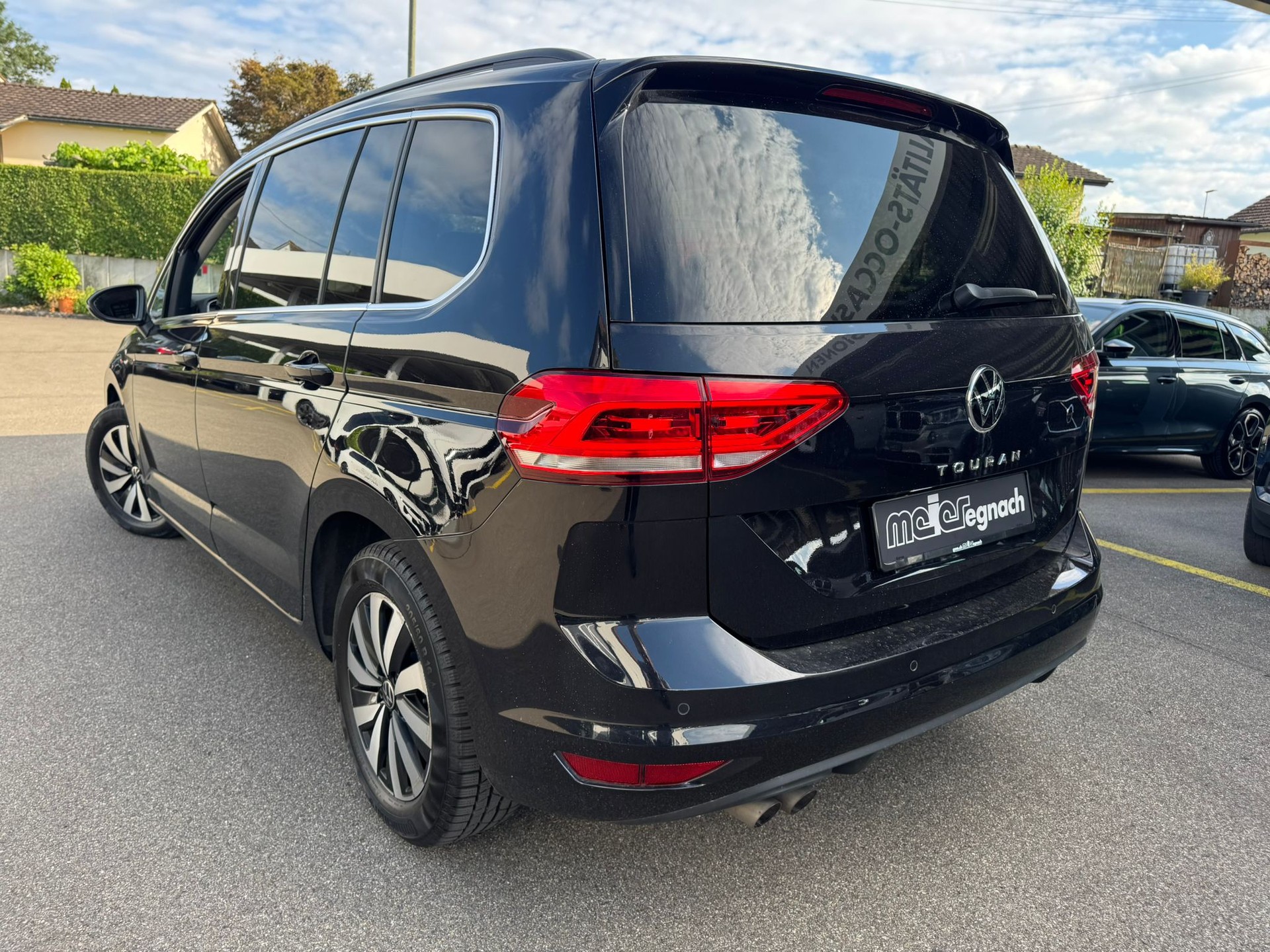 VW Touran 2.0 TDI BlueMotion Technology Comfortline DSG-image-5