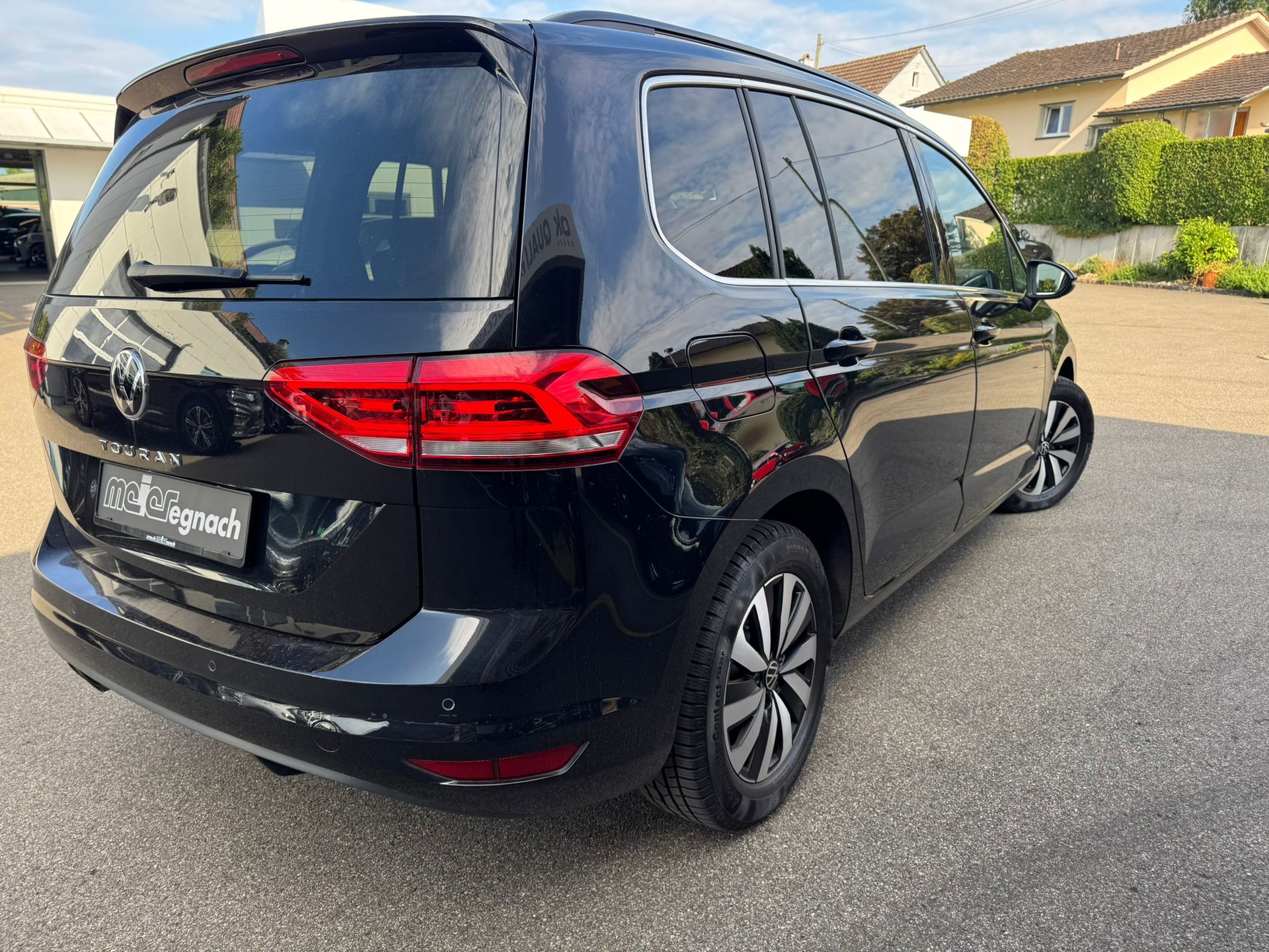 VW Touran 2.0 TDI BlueMotion Technology Comfortline DSG-image-6