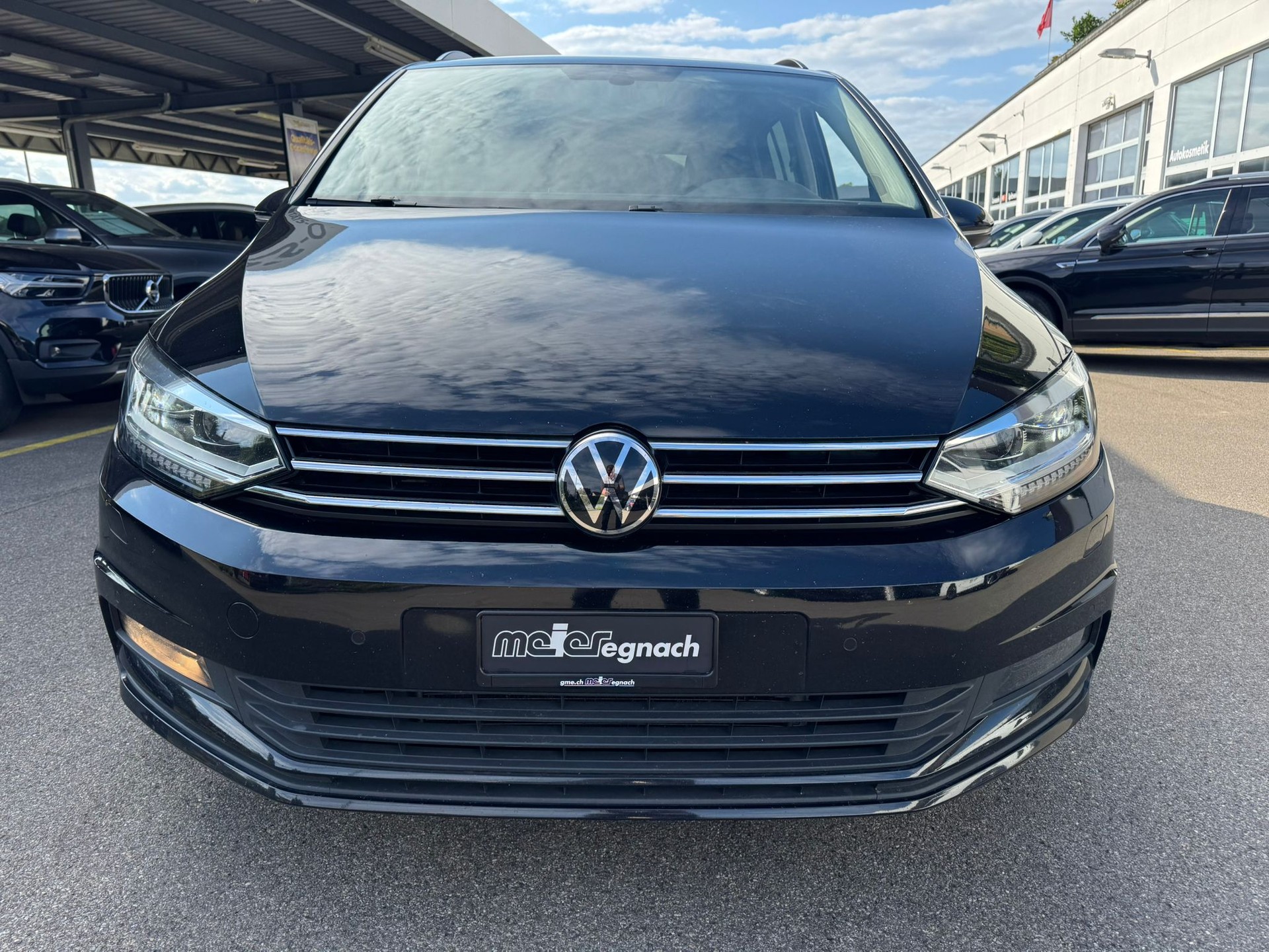 VW Touran 2.0 TDI BlueMotion Technology Comfortline DSG-image-2