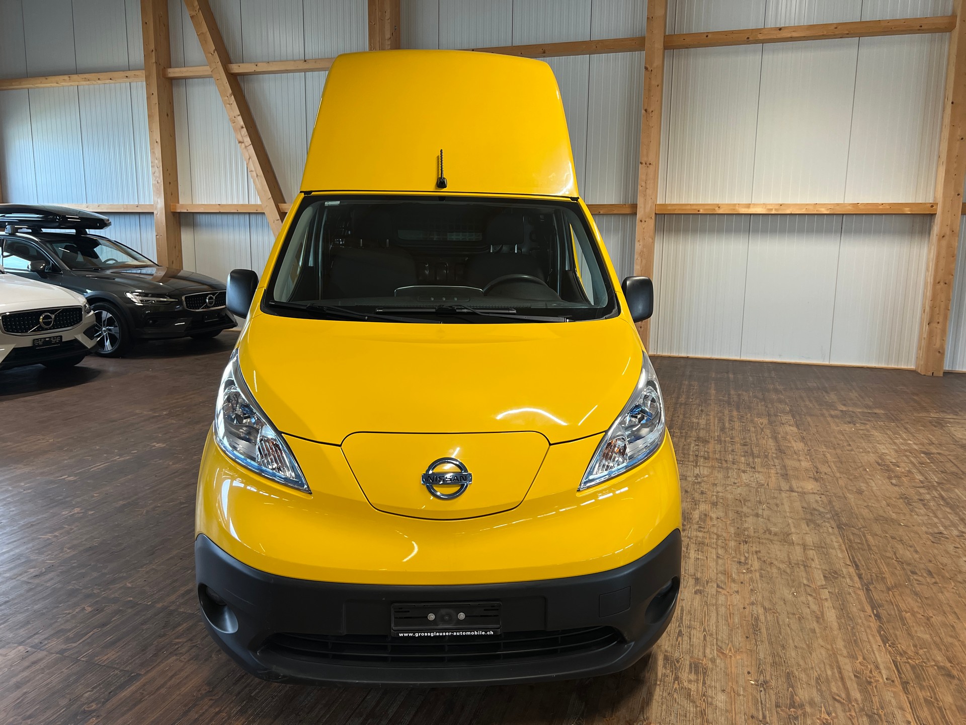NISSAN e-NV200 Pro (incl. battery)-showroom-element-1