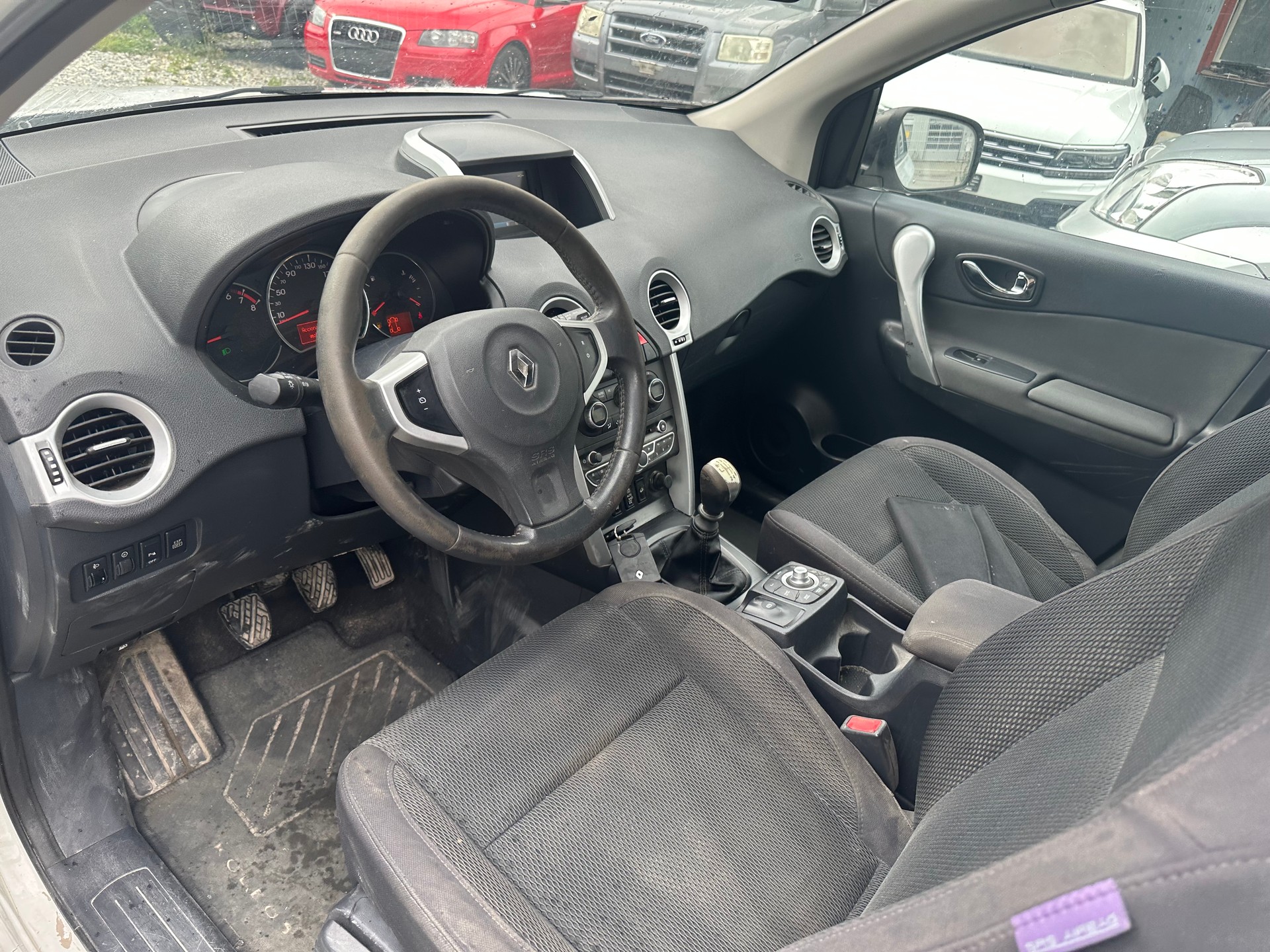 RENAULT Koleos 2.5 Expression 4x4-image-1
