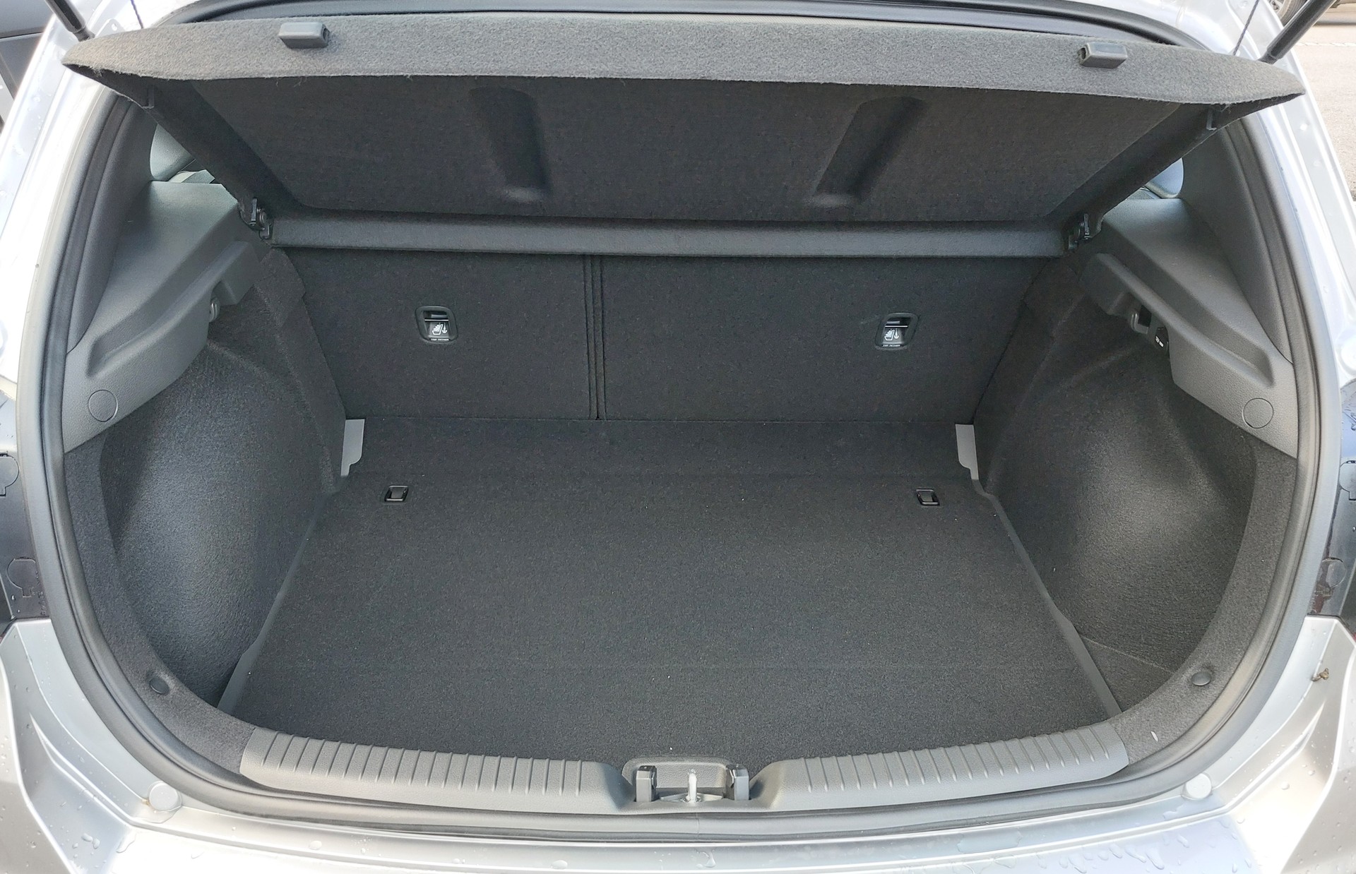 HYUNDAI i30 1.5 T-GDi Origo 48V MH DCT-image-9