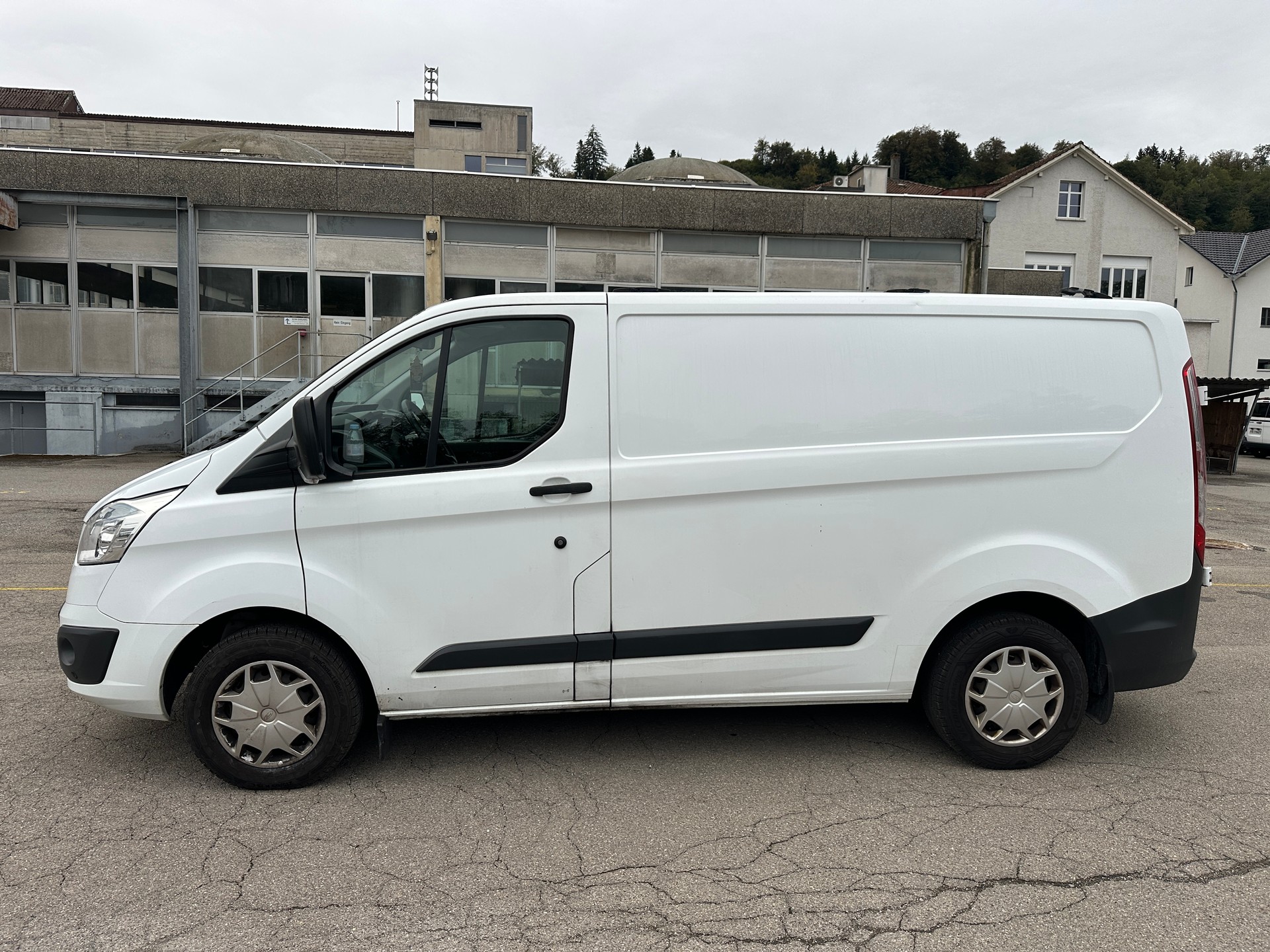 FORD Transit Custom Van 310 L1H1 Trend-image-2